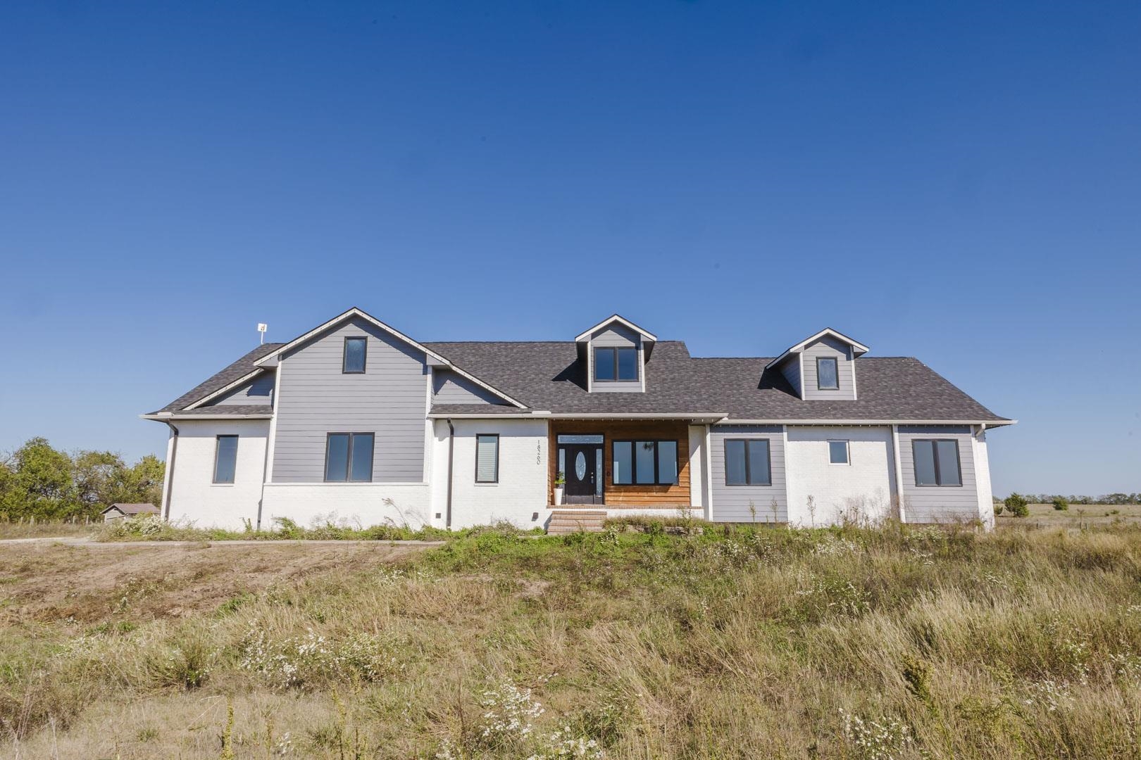 18260 Sw Prairie Creek Property Photo 2