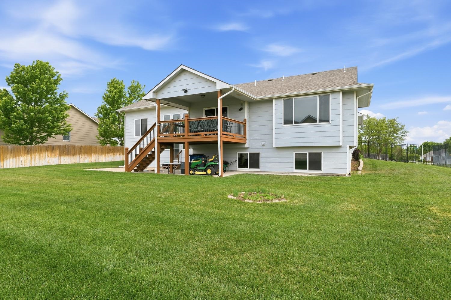 13913 E Watson St Property Photo 3
