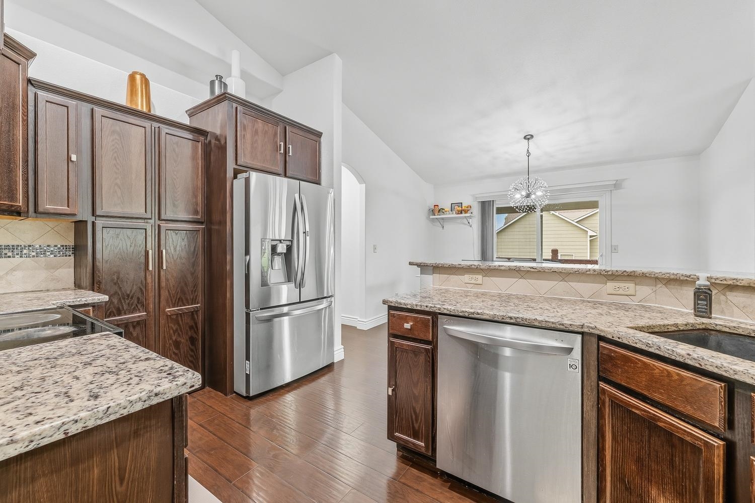 13913 E Watson St Property Photo 11