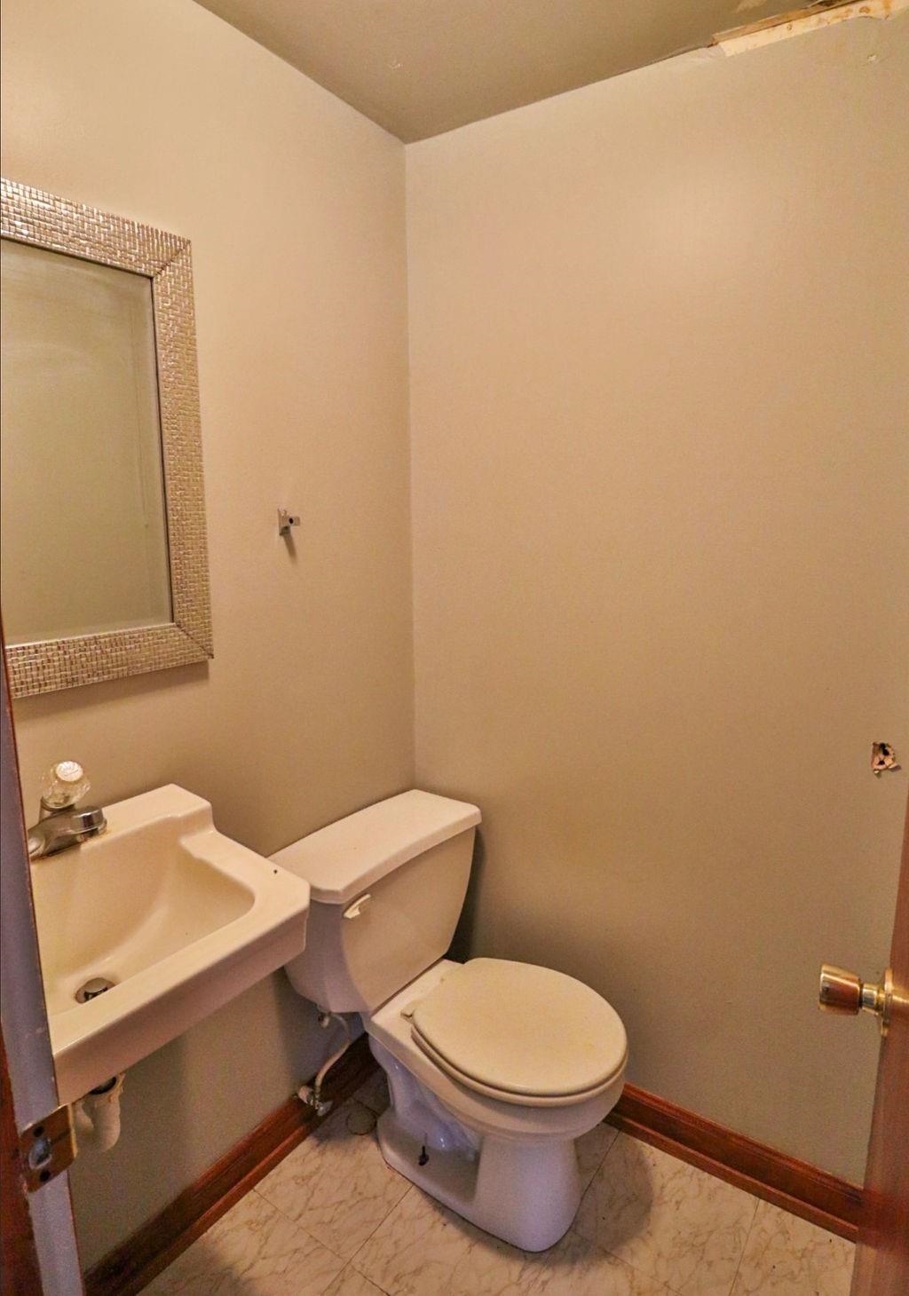 4704 S Water St Property Photo 8