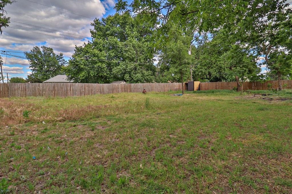 4704 S Water St Property Photo 15
