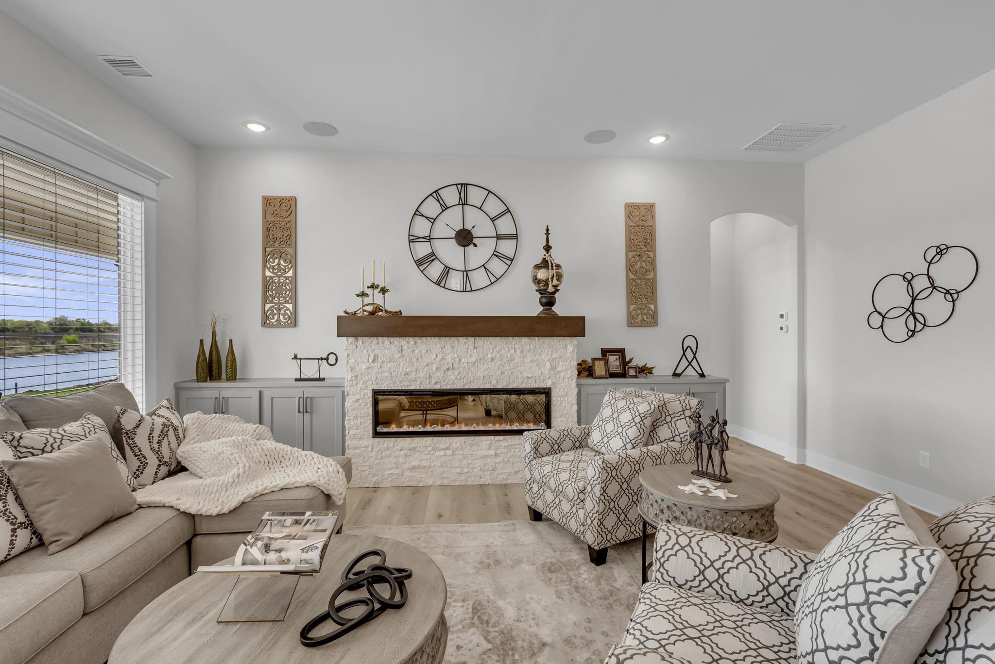 8317 Waterway Ct Property Photo 8