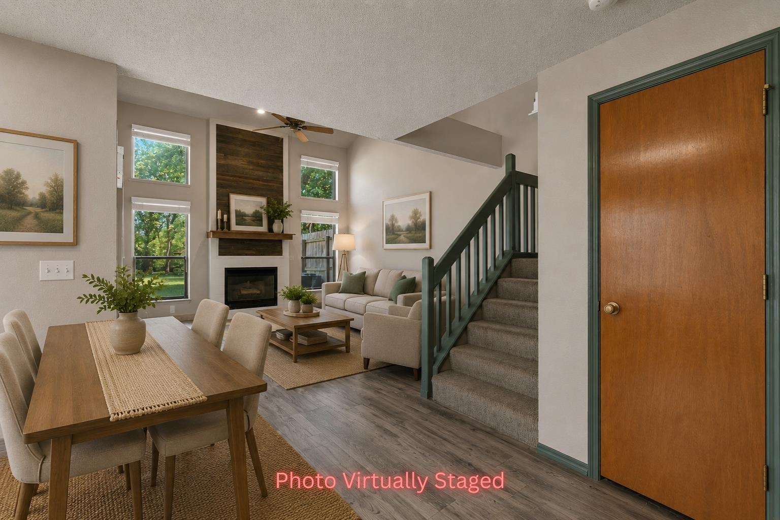 2014 N Woodlawn Blvd Property Photo 4