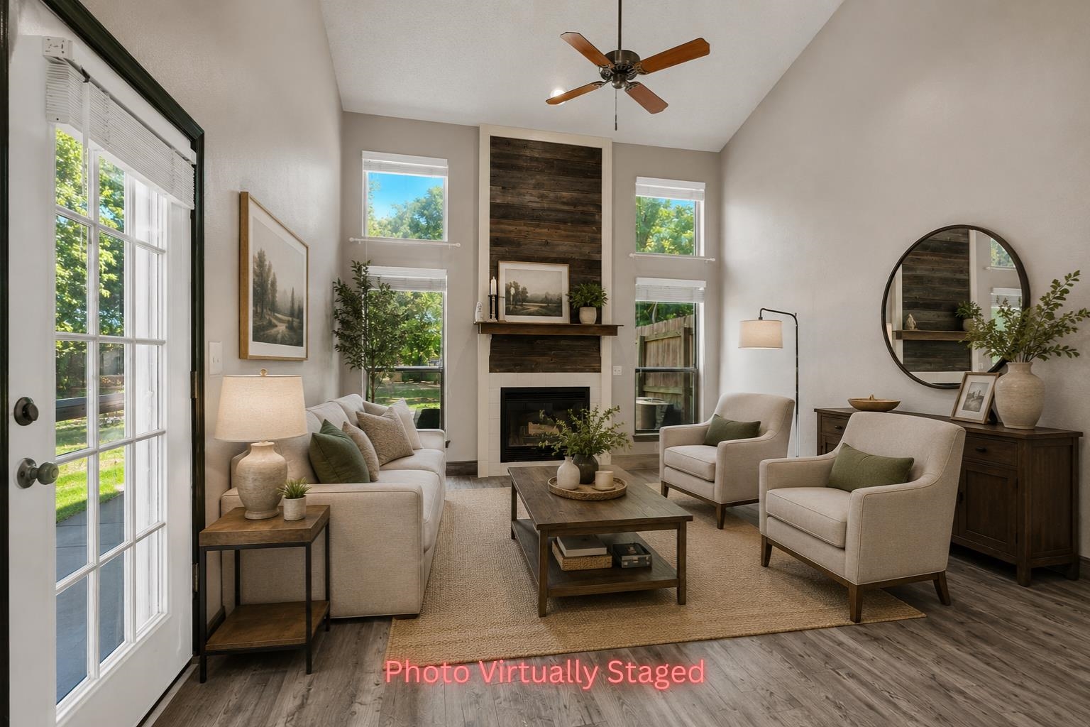 2014 N Woodlawn Blvd Property Photo 6