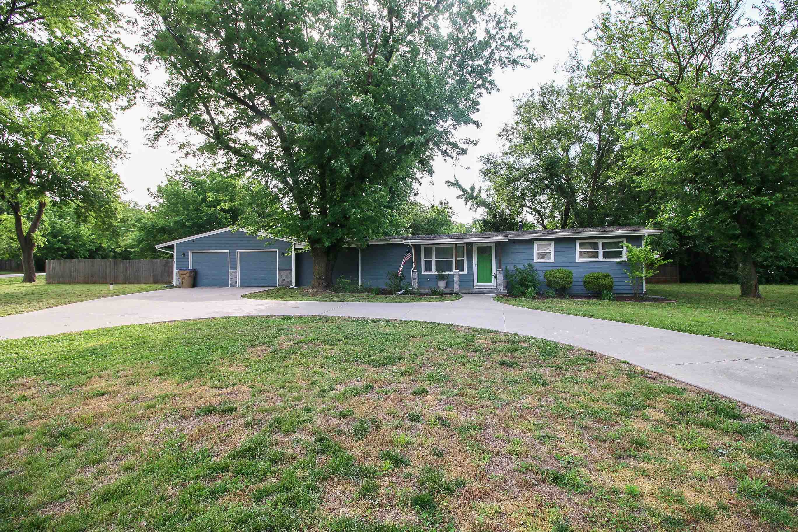 1418 N Milton Property Photo 1
