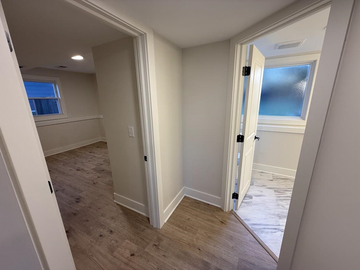 105 Windward Ct Property Photo 17