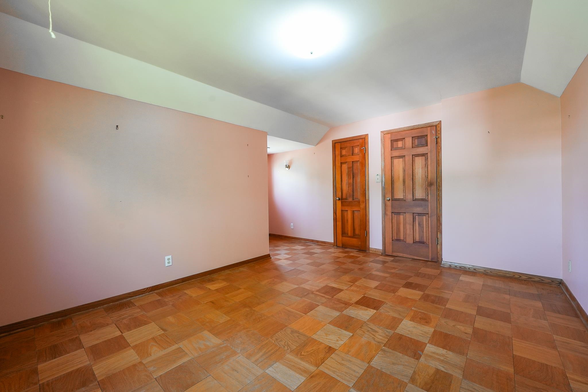 1305 W Park Ave Property Photo 23