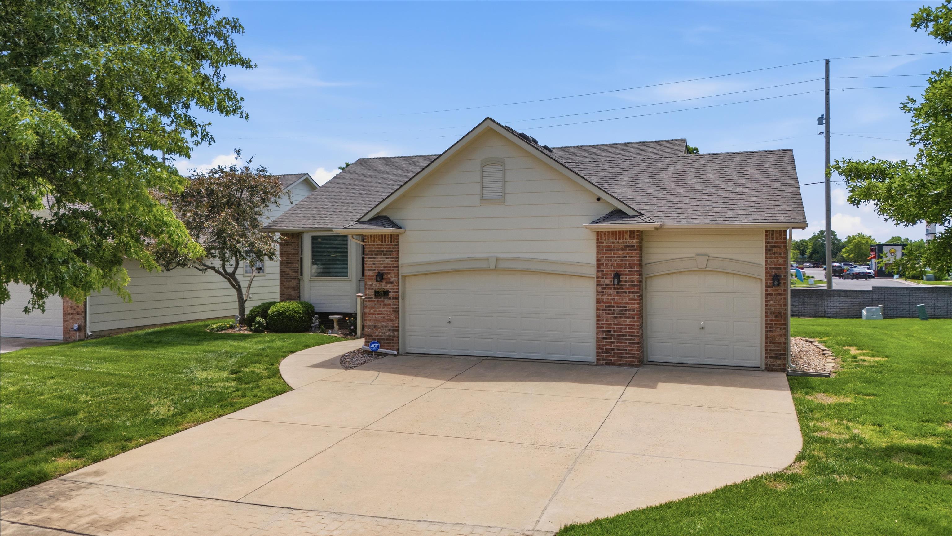 269 S Maple Dunes Ct Property Photo 1