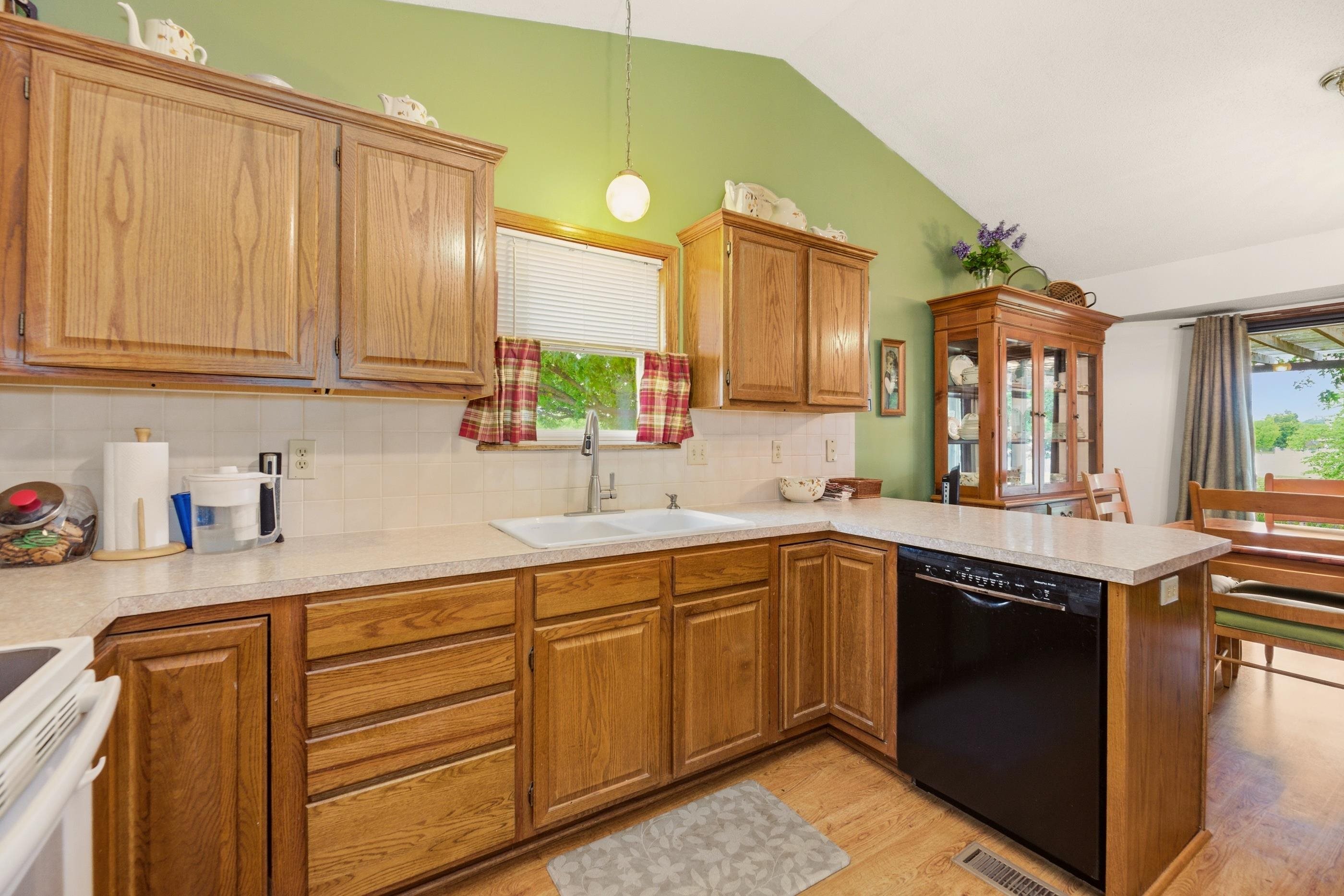 11914 W Carr Ave Property Photo 10