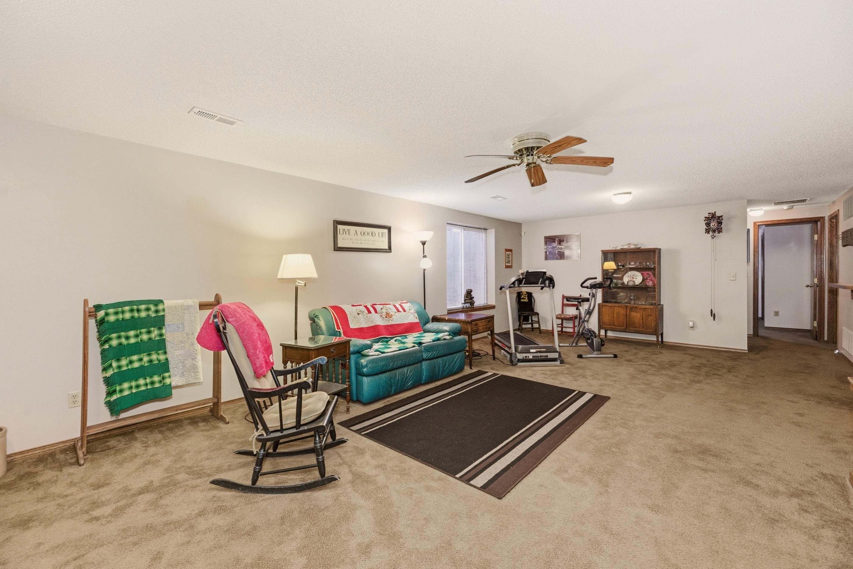 11914 W Carr Ave Property Photo 14