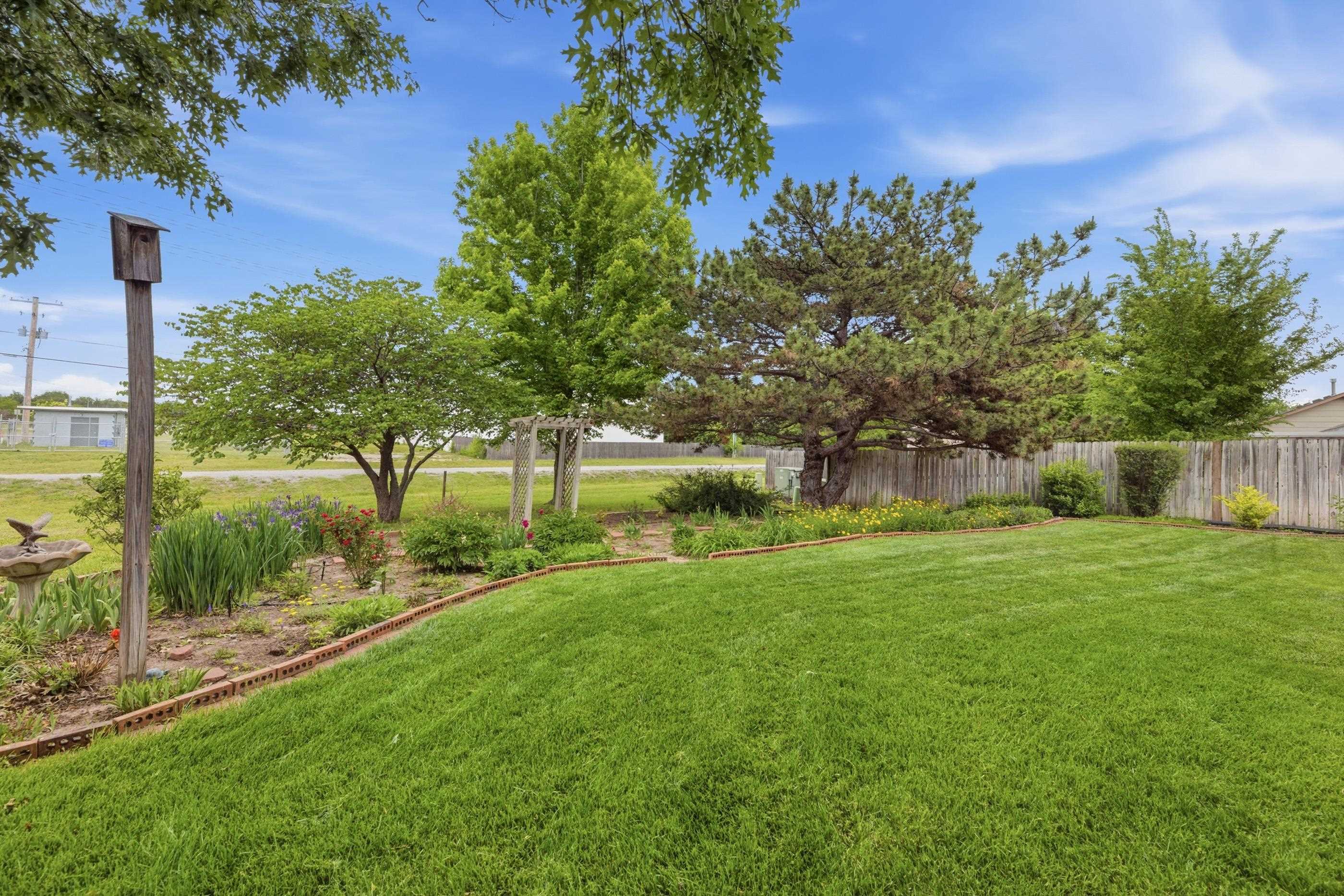 11914 W Carr Ave Property Photo 35