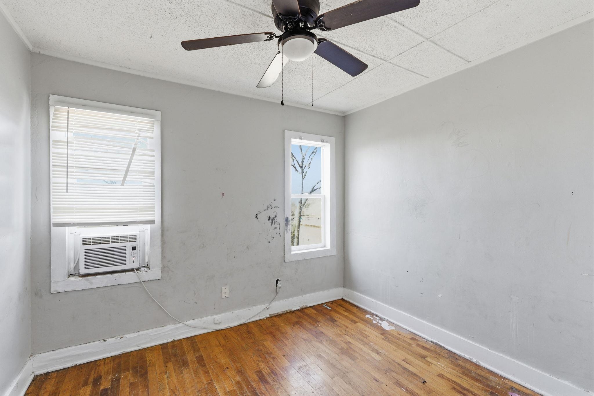 1535-1537 N Holyoke Ave Property Photo 18
