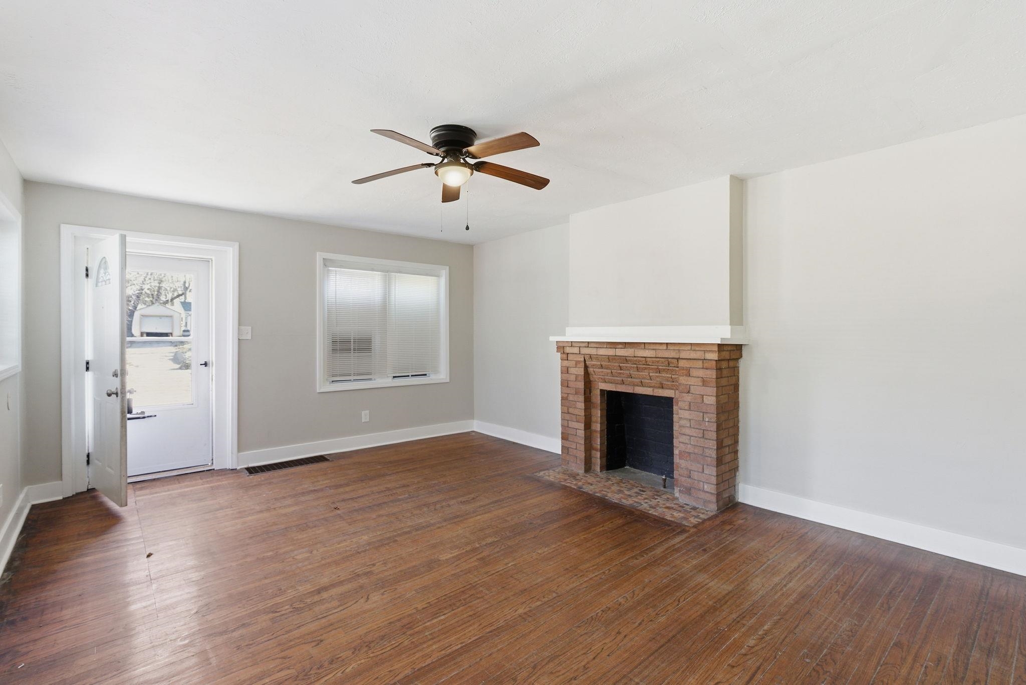 1535-1537 N Holyoke Ave Property Photo 22