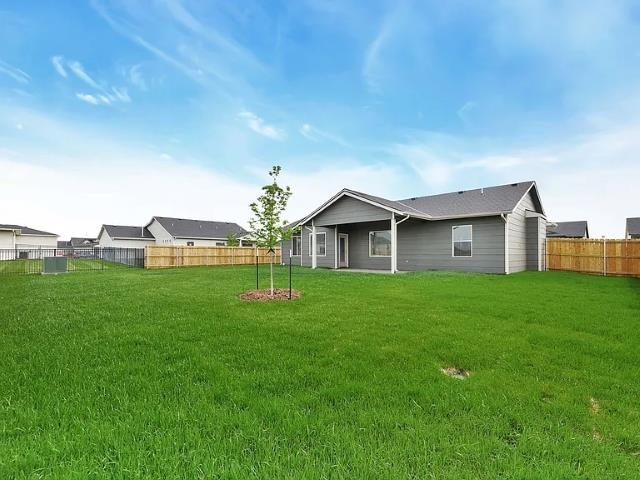 691/695/699 1013 W Long Path Property Photo 8