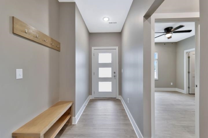 691/695/699 1013 W Long Path Property Photo 25