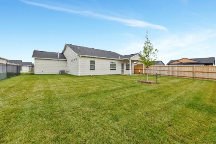 691/695/699 1013 W Long Path Property Photo 31