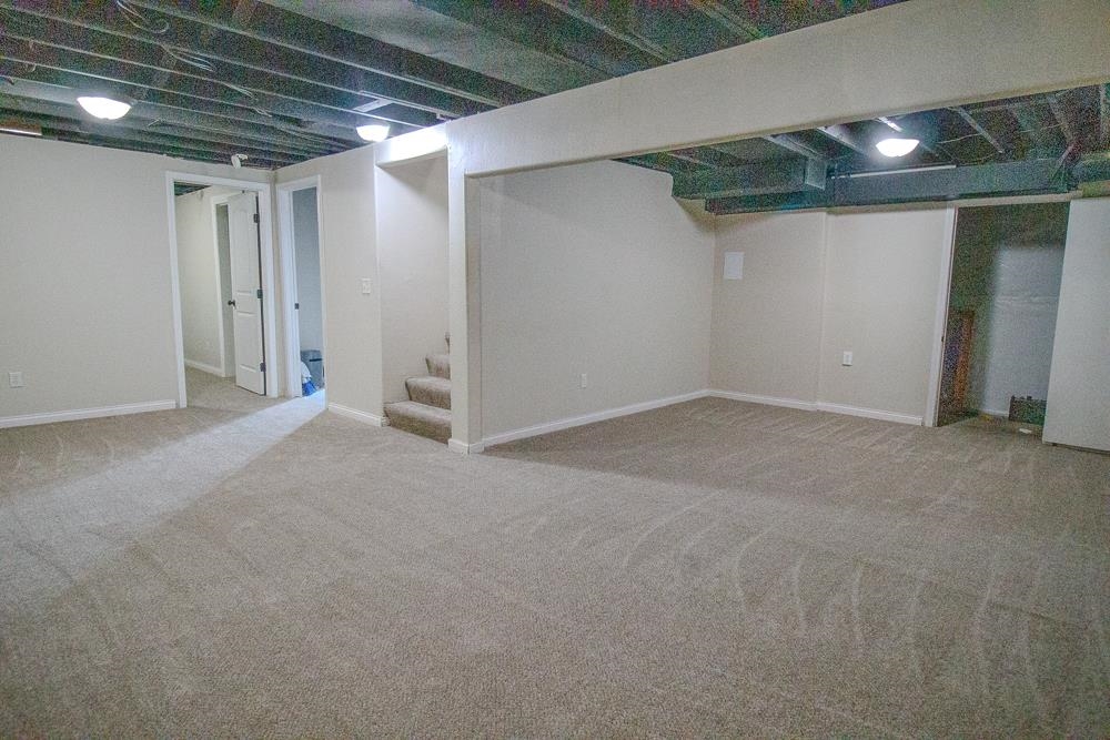 415 E Valley View Street Property Photo 12