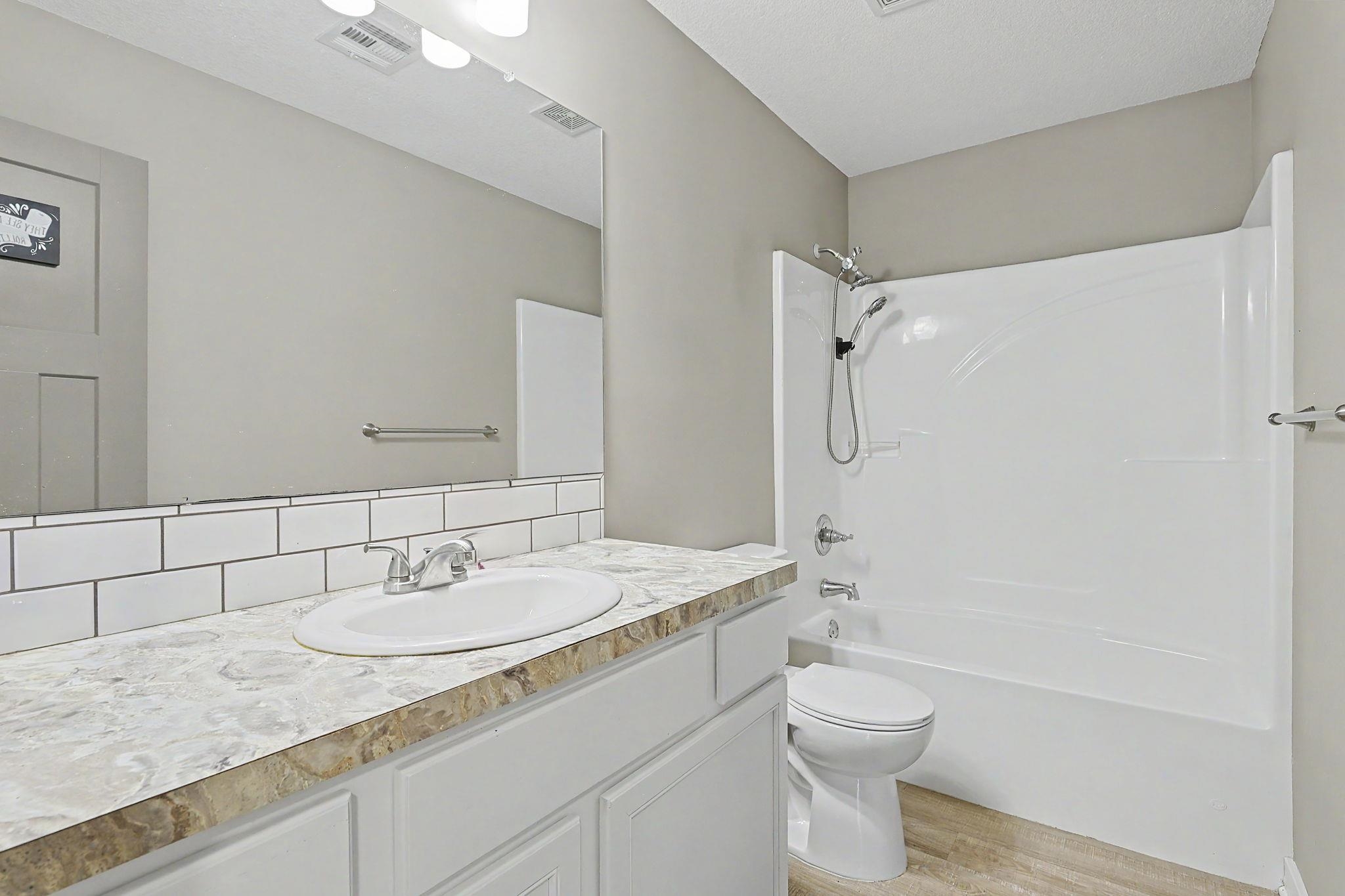 1311 E Maywood Property Photo 18