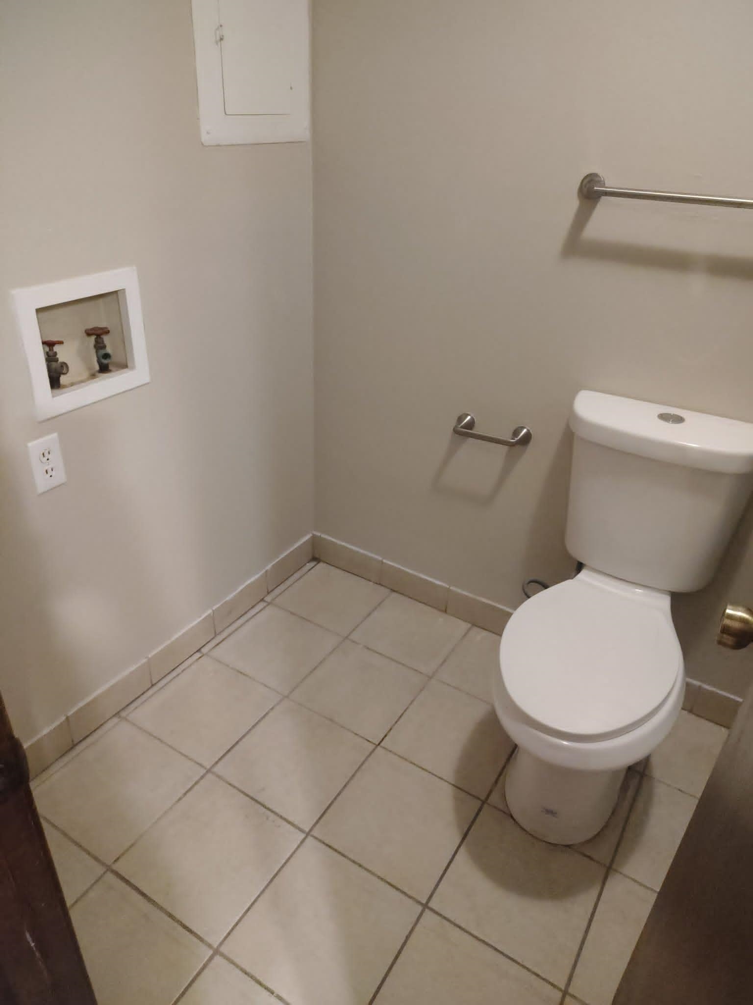 6725 W Shade Ln # 403 Property Photo 9