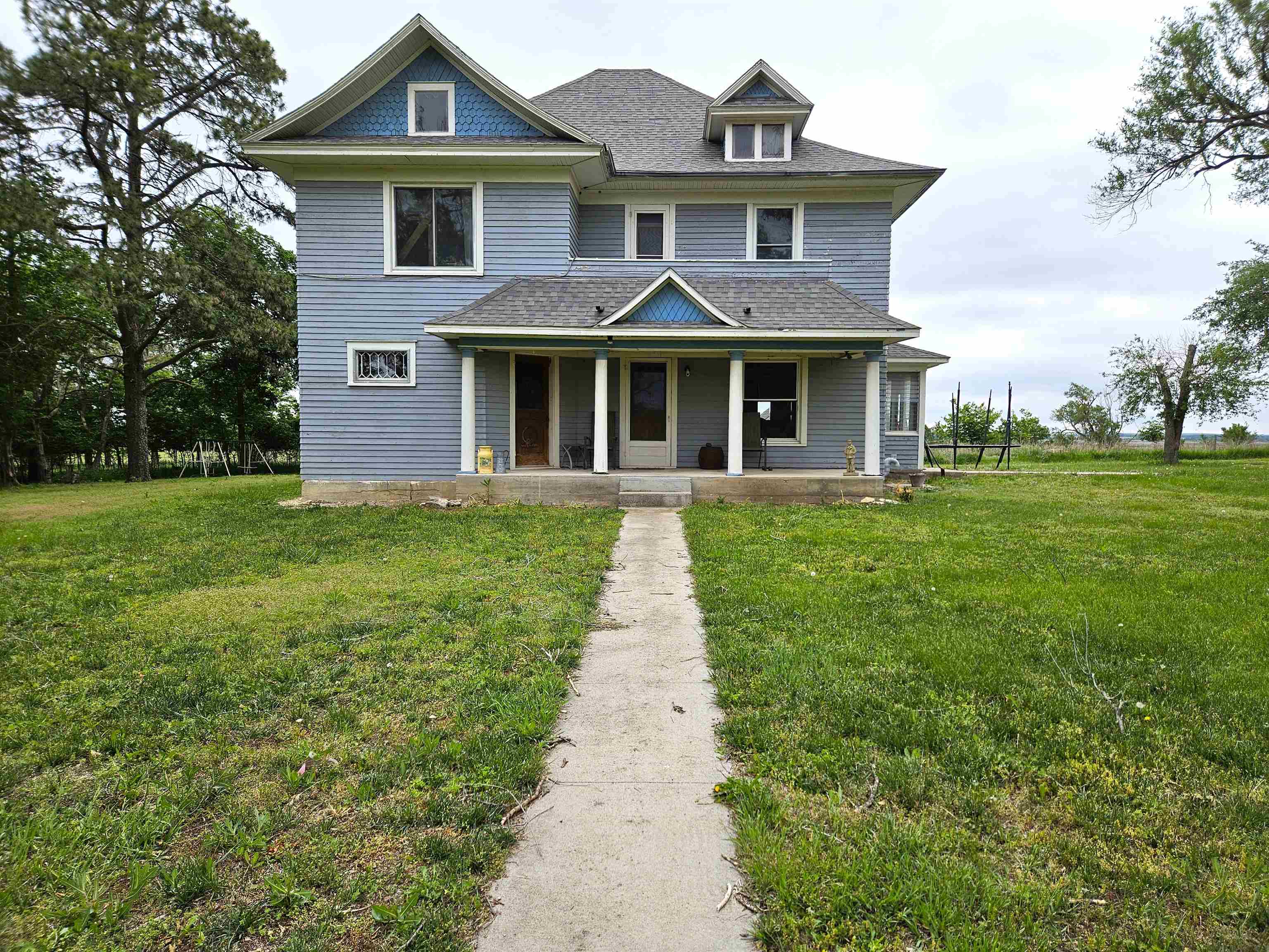 291 10 Rd Property Photo 3