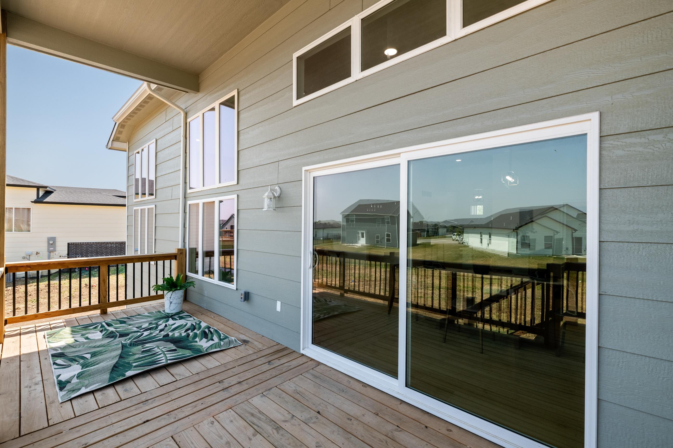 12915 E Spring Valley St. Property Photo 24
