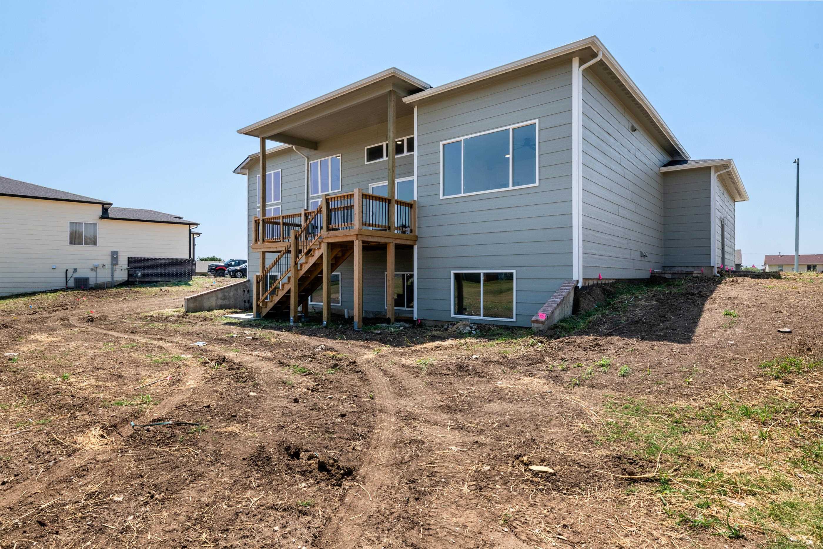 12915 E Spring Valley St. Property Photo 30