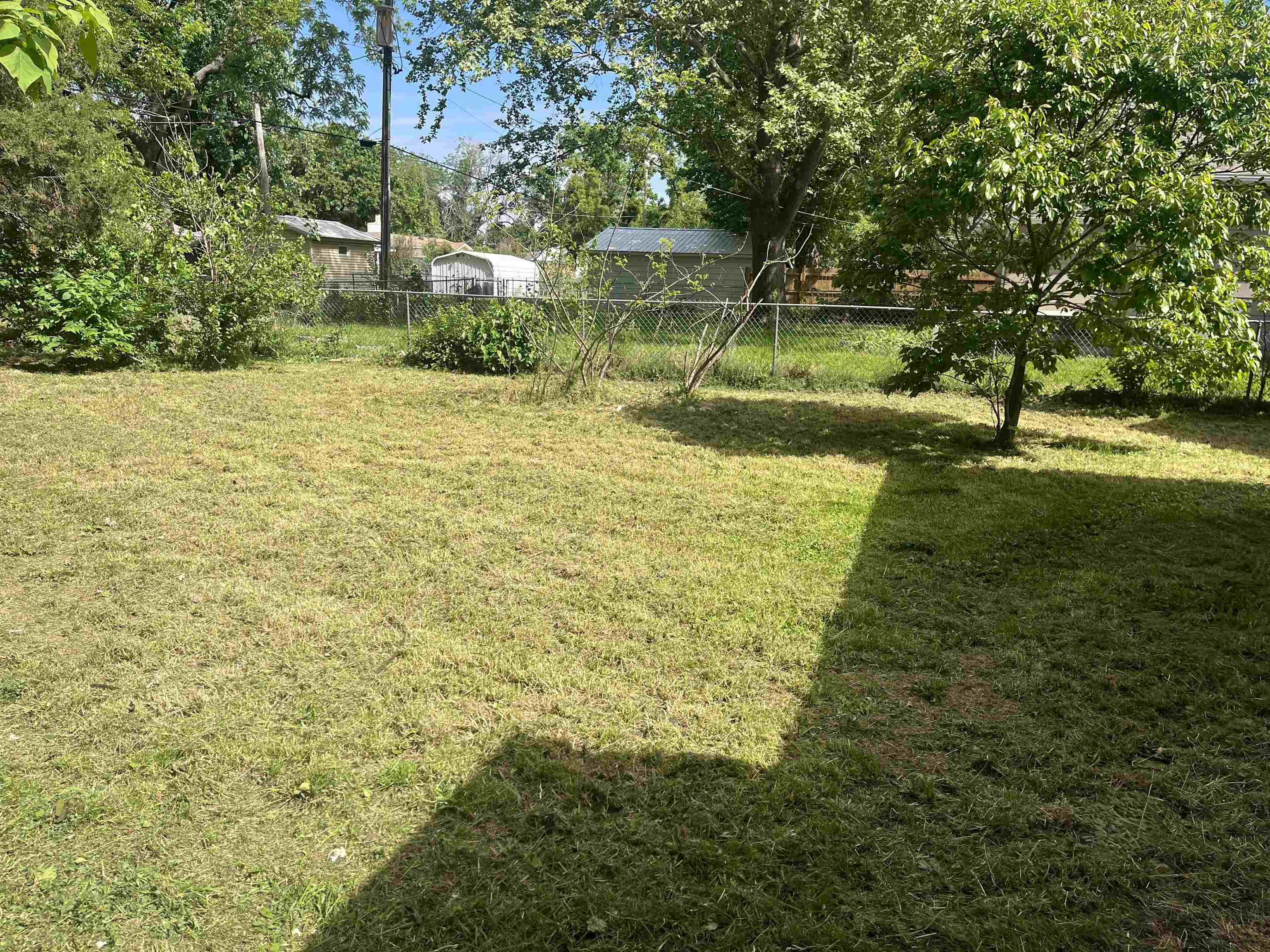 1509 N 2nd Property Photo 3