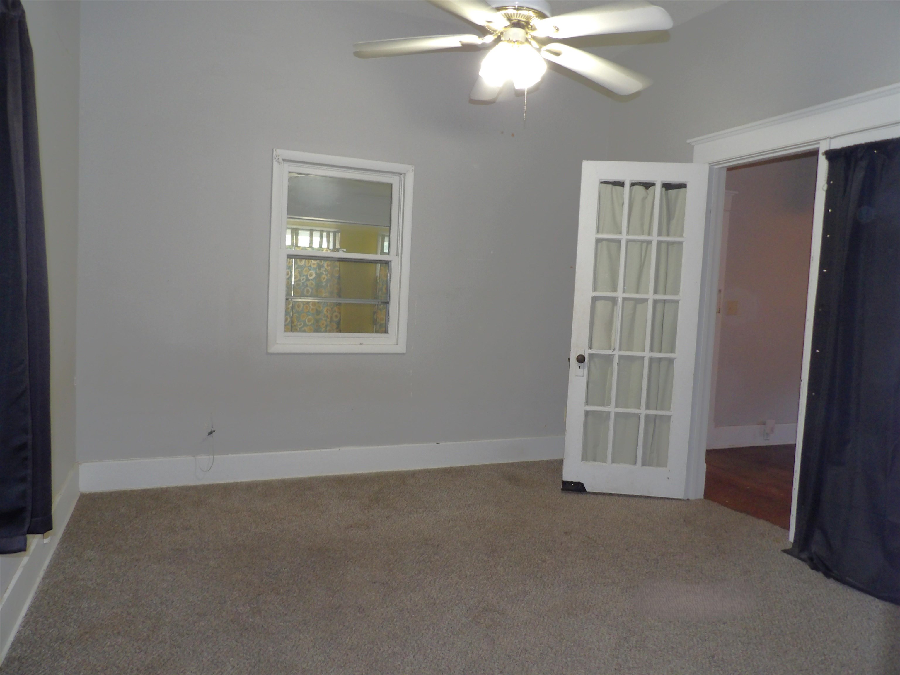 1509 N 2nd Property Photo 16
