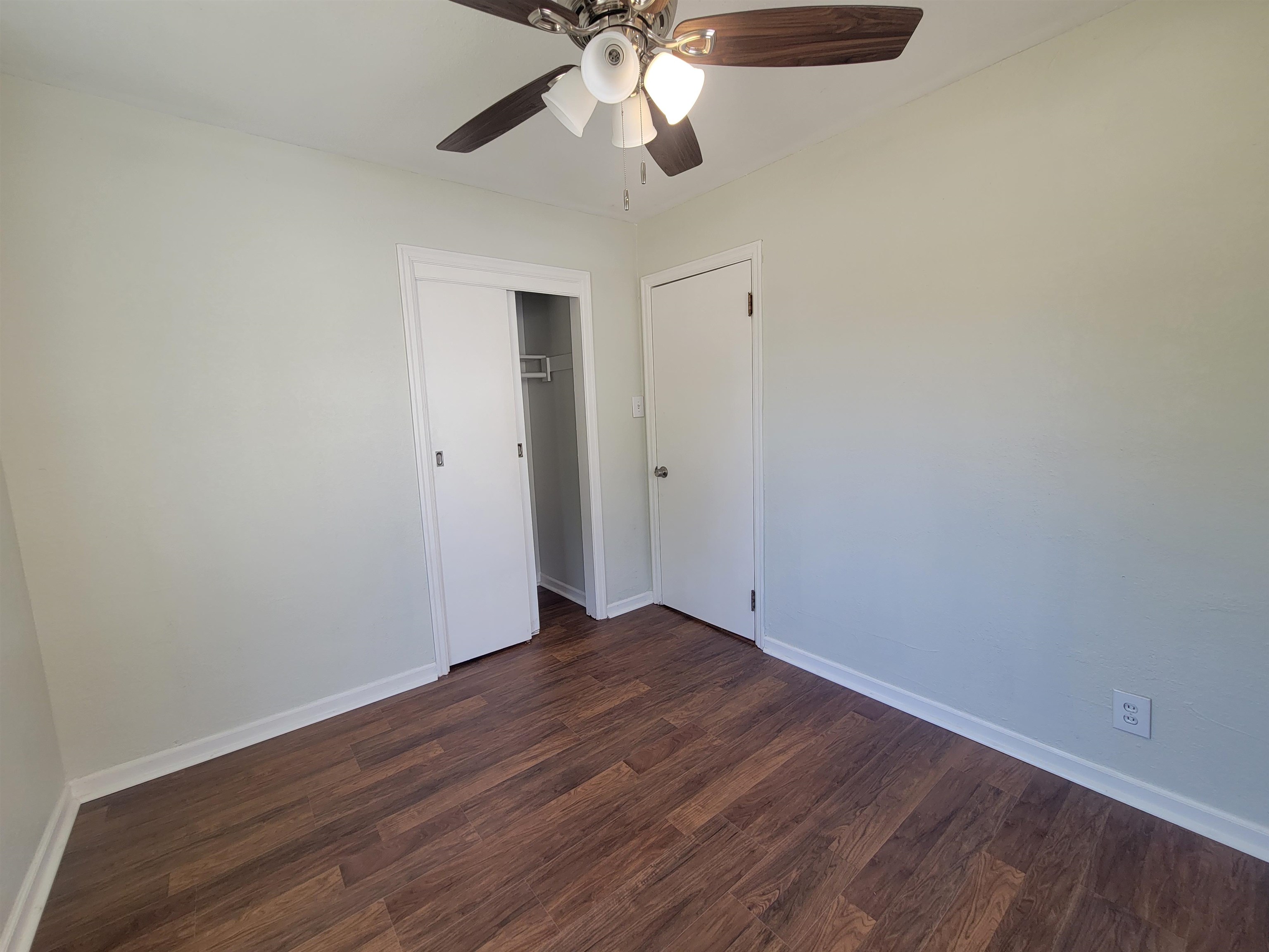 201 N Cherry Property Photo 16