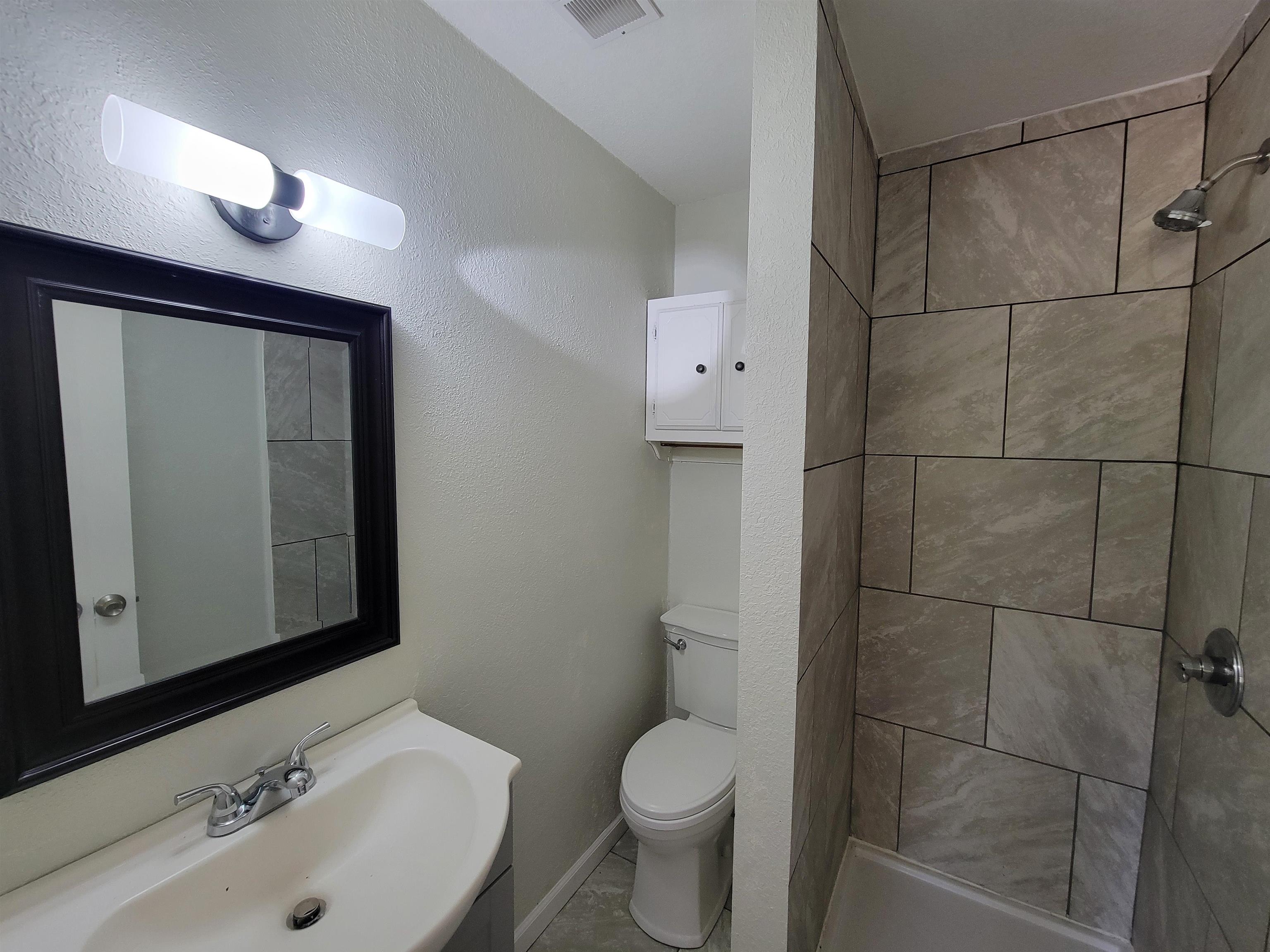 201 N Cherry Property Photo 22