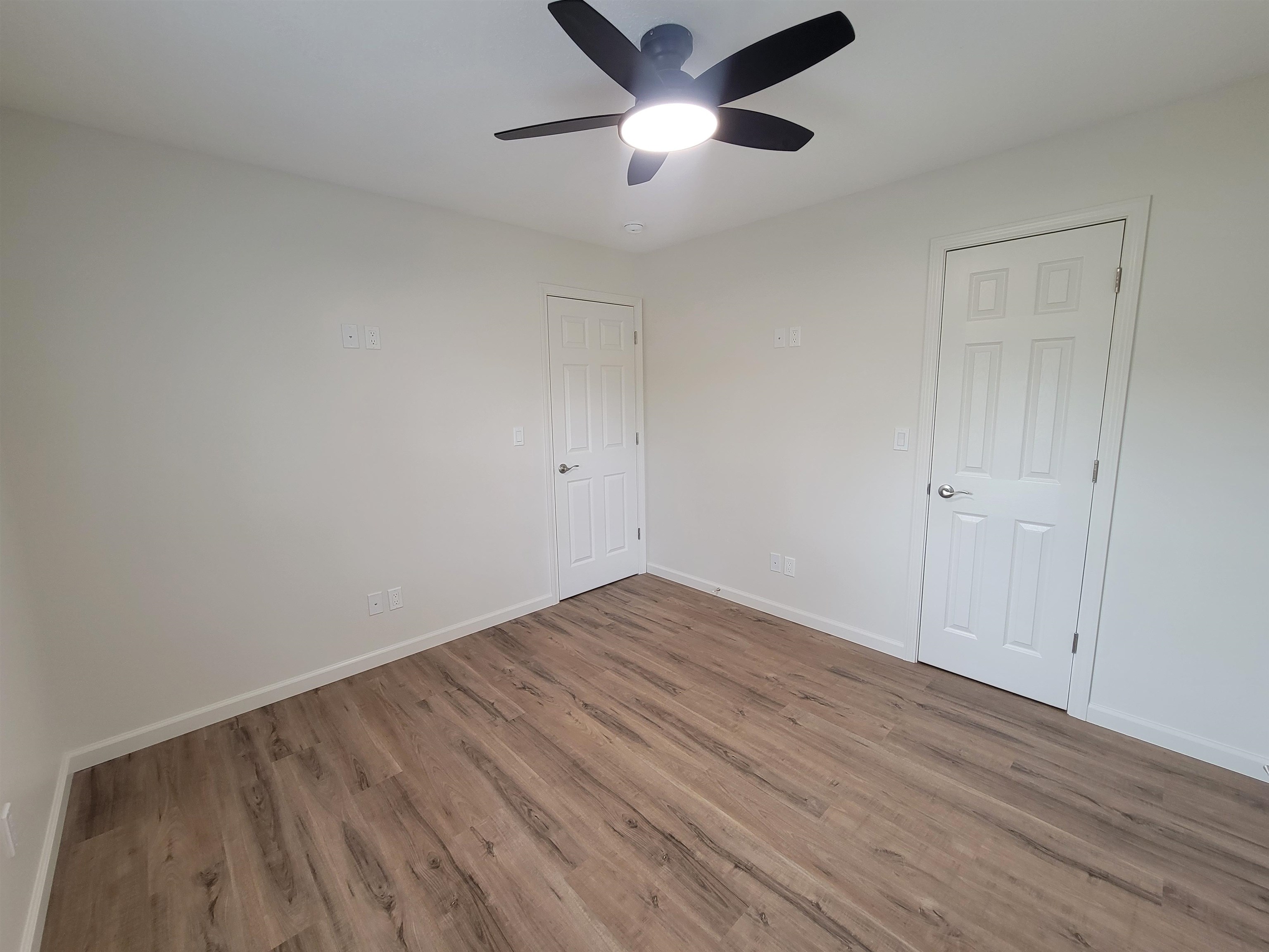 914 N Blaine Property Photo 11