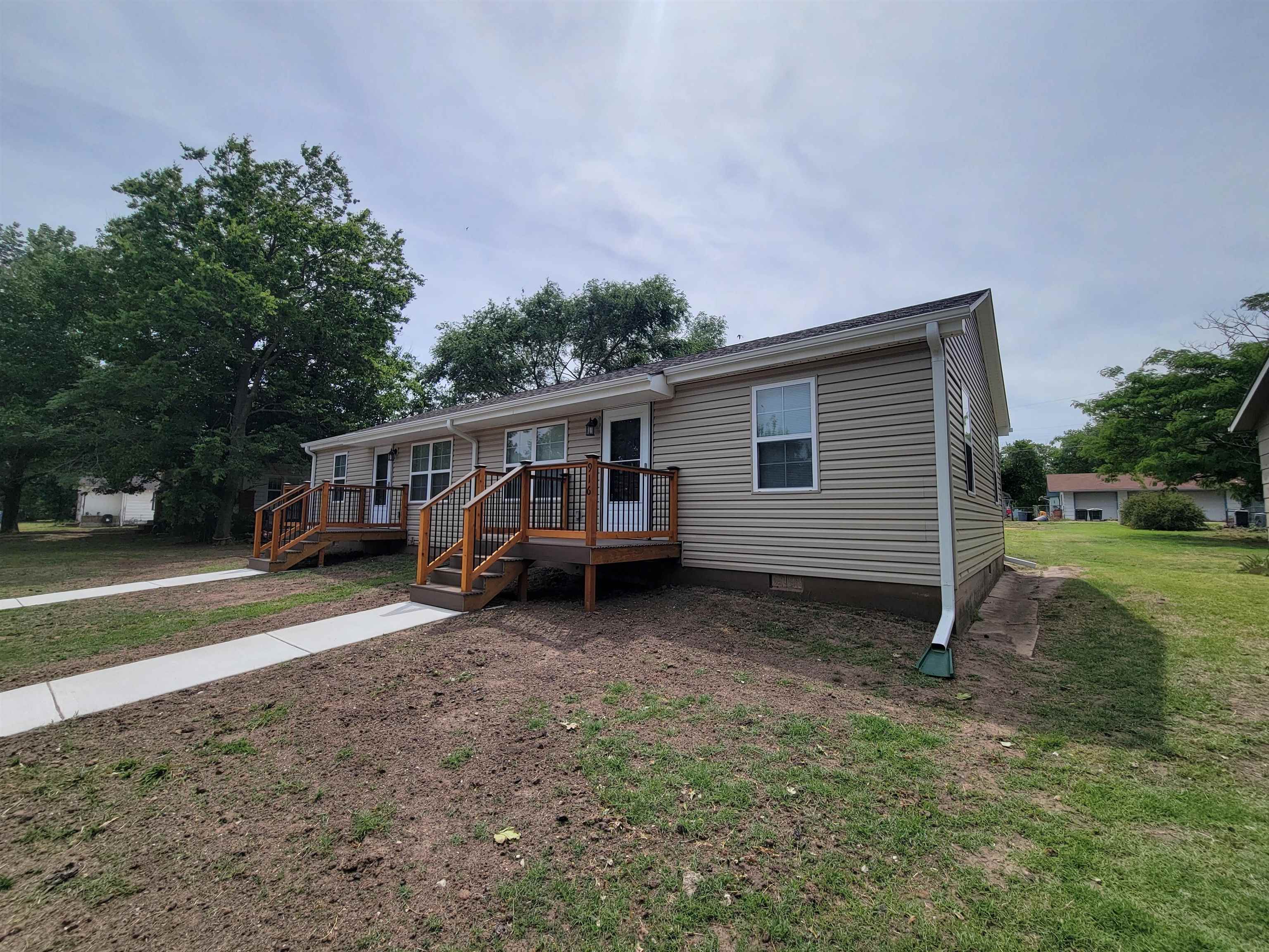 914 N Blaine Property Photo 12