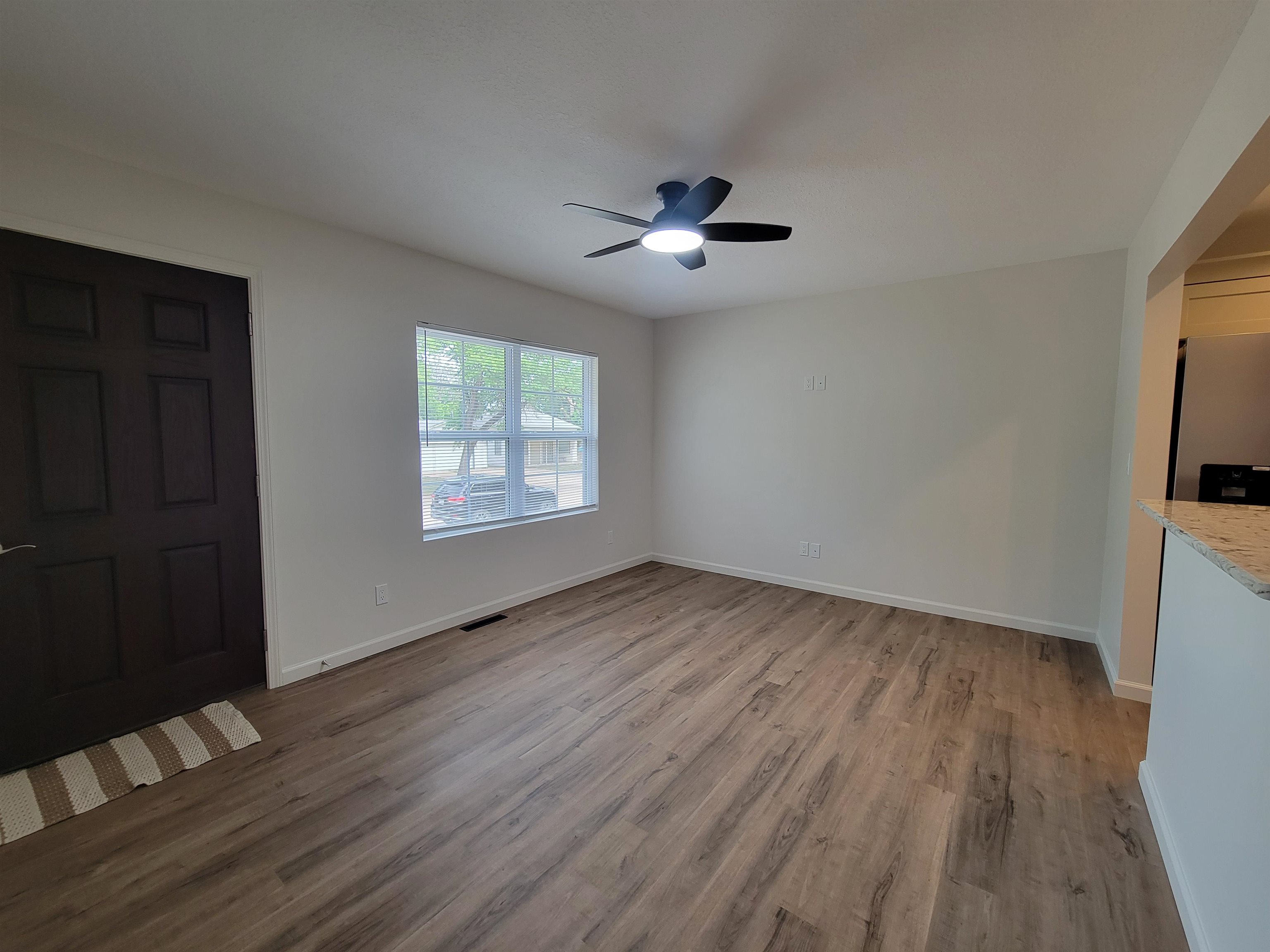 914 N Blaine Property Photo 14
