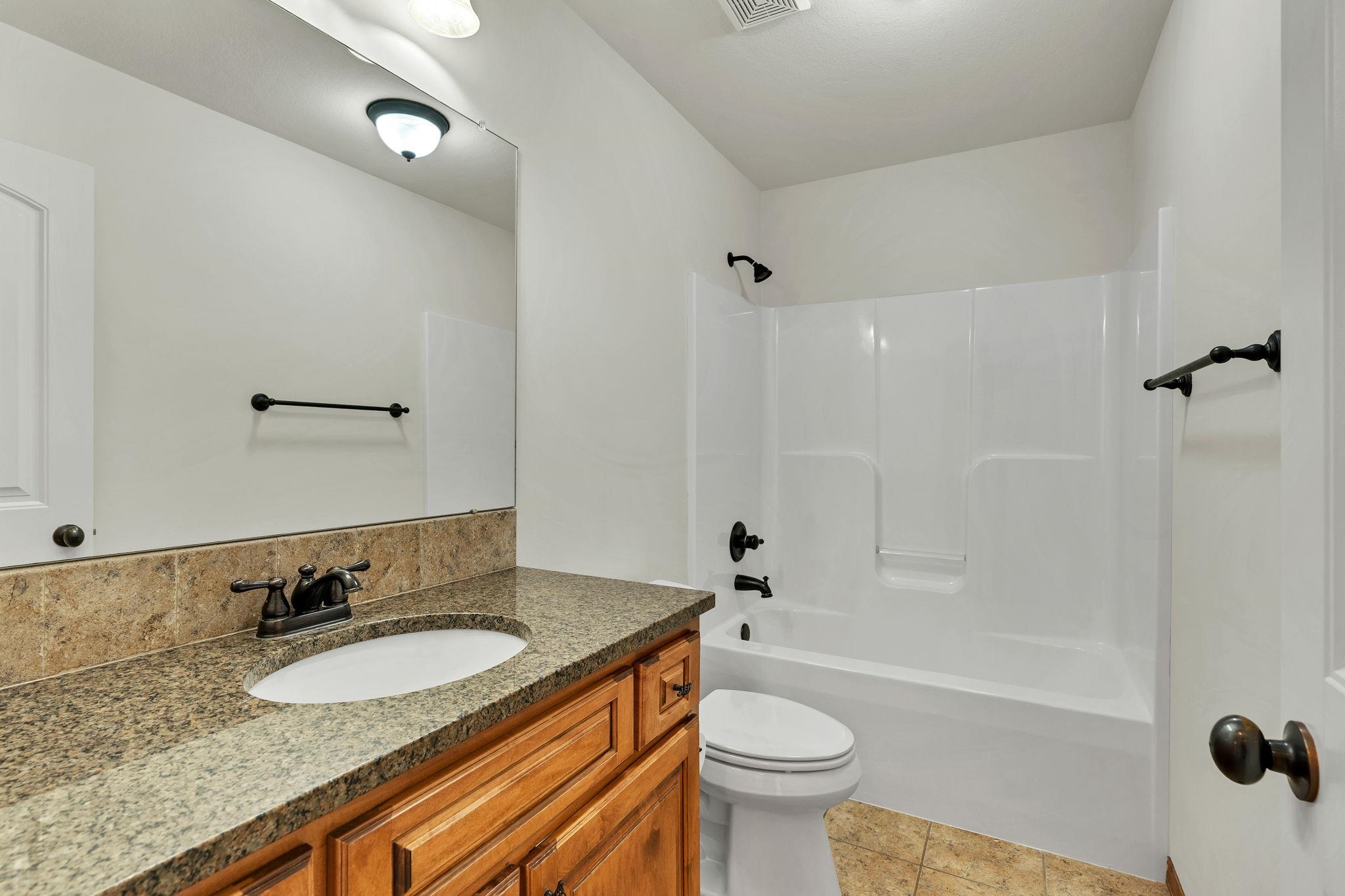 3045 Willow Crk Property Photo 14