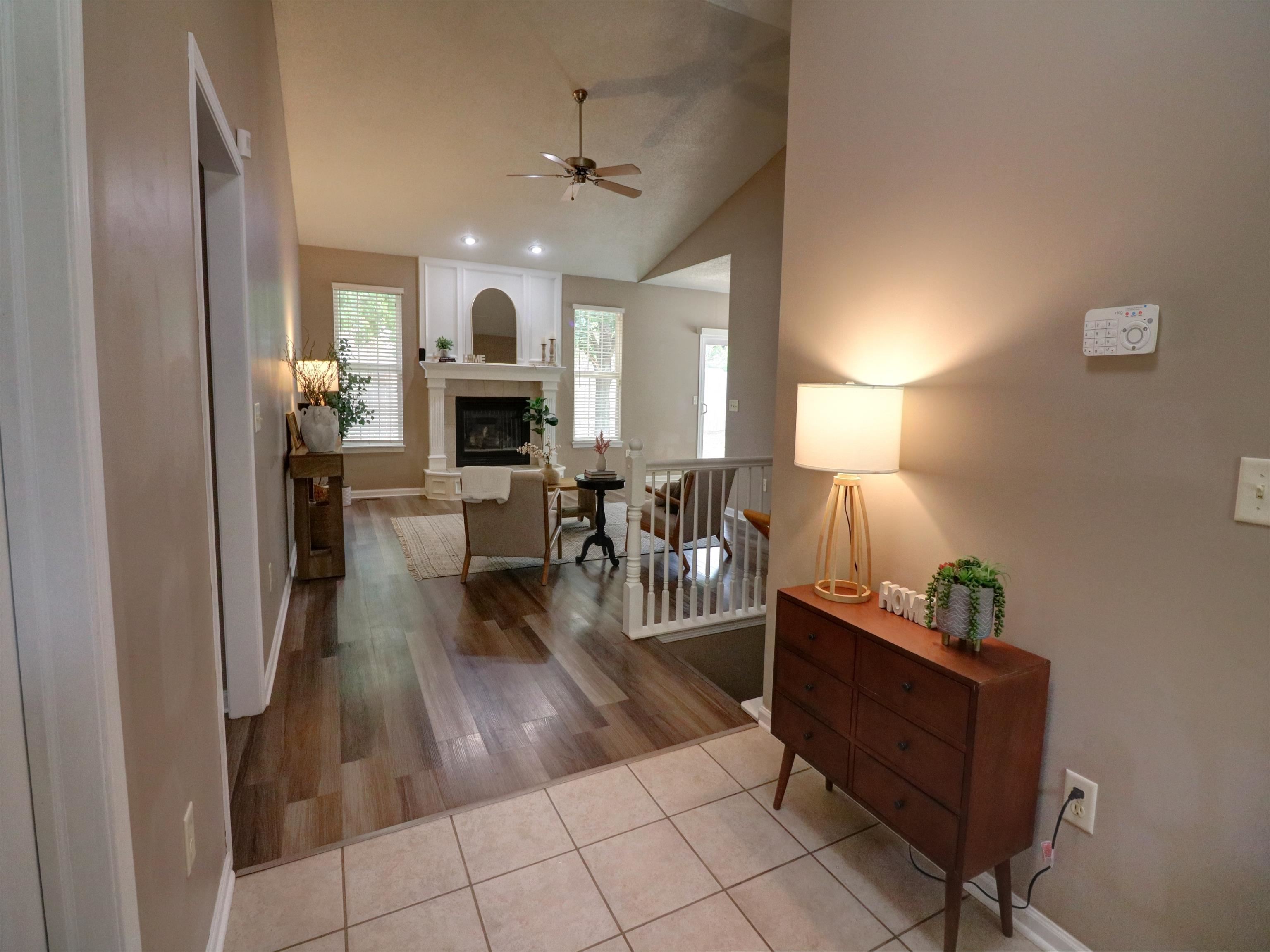 10 Kansas Ct Property Photo 3