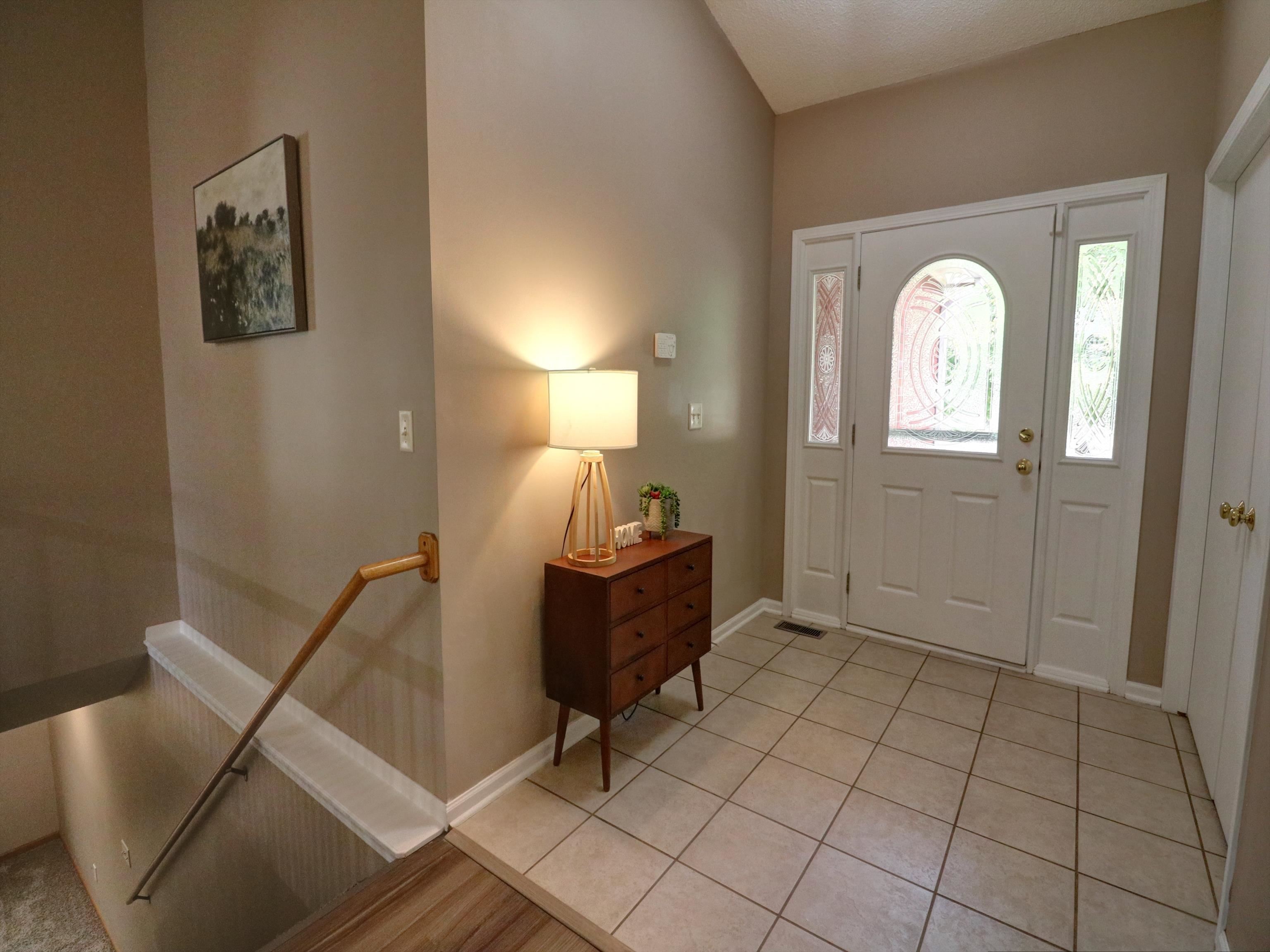 10 Kansas Ct Property Photo 4