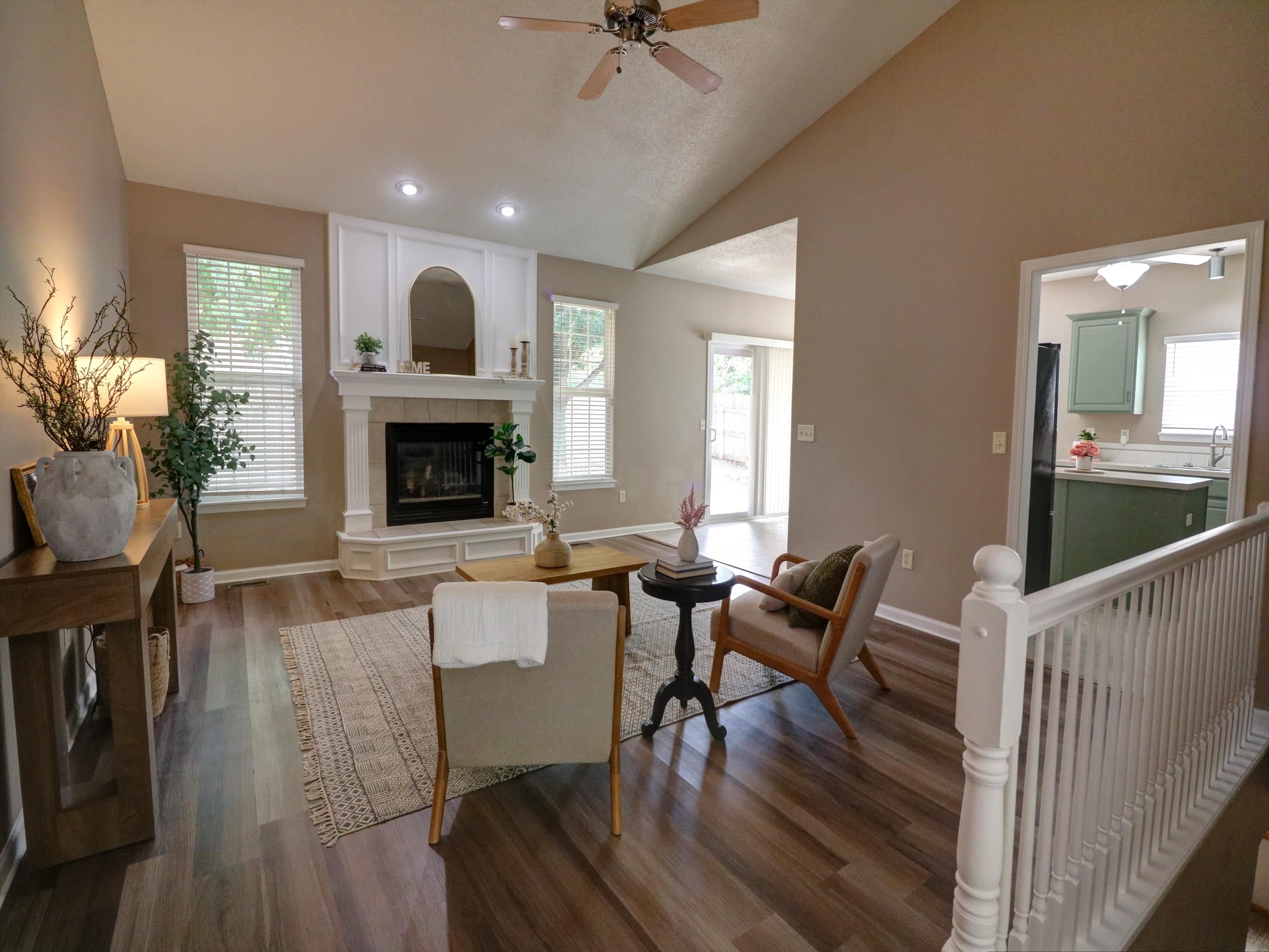 10 Kansas Ct Property Photo 5