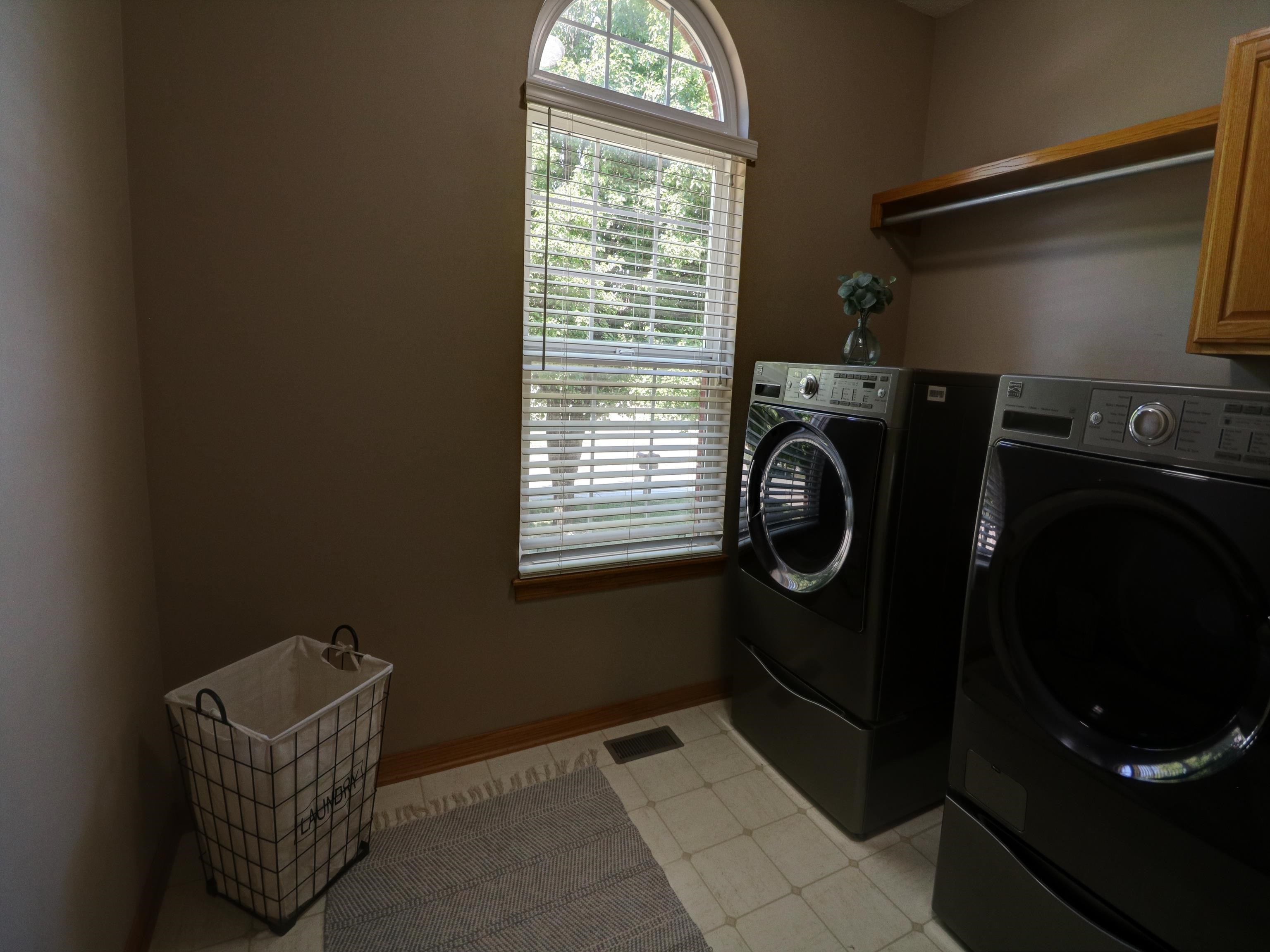 10 Kansas Ct Property Photo 26