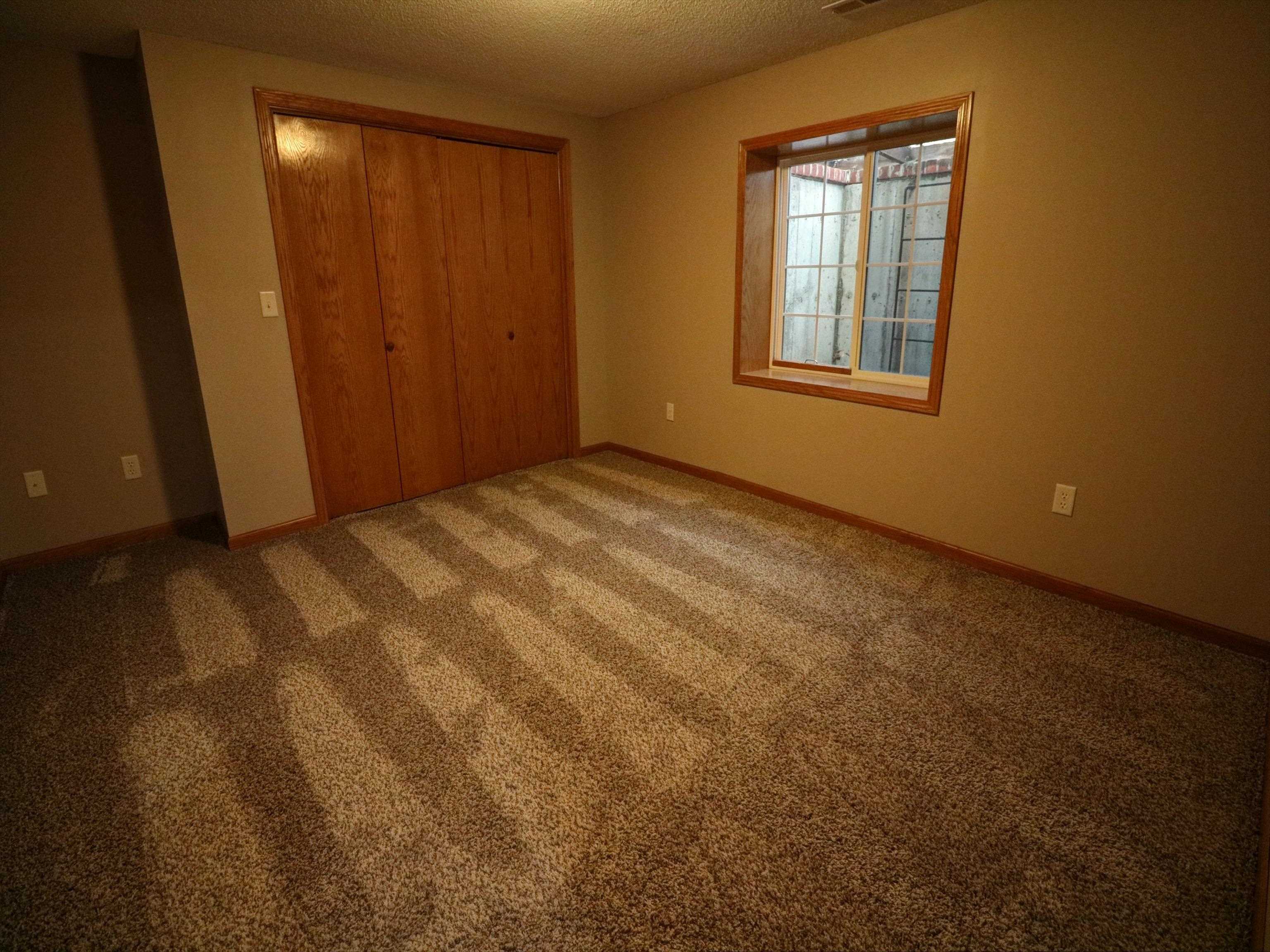 10 Kansas Ct Property Photo 31