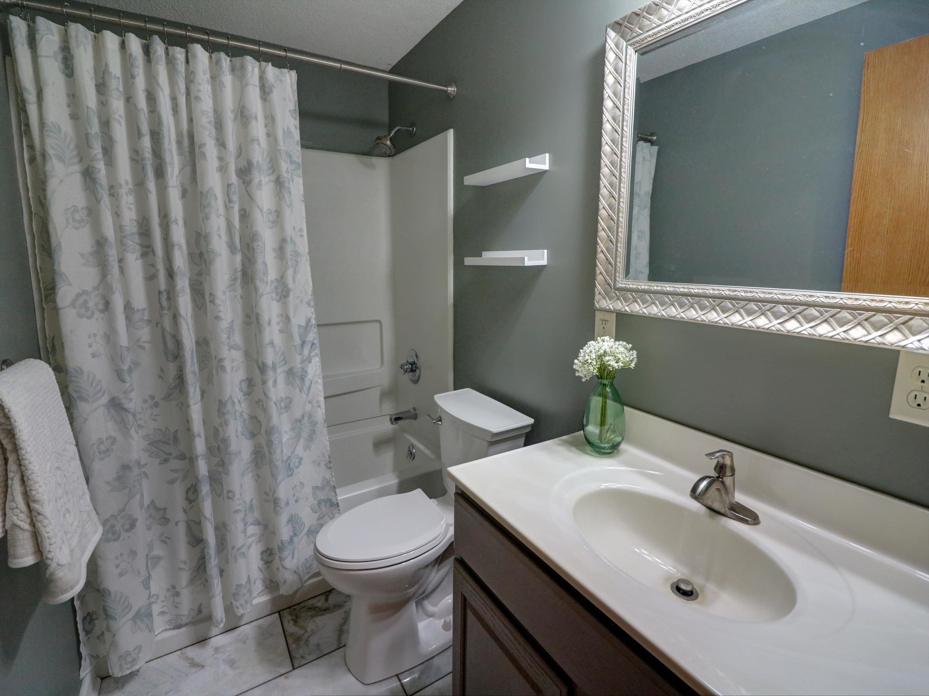 10 Kansas Ct Property Photo 32