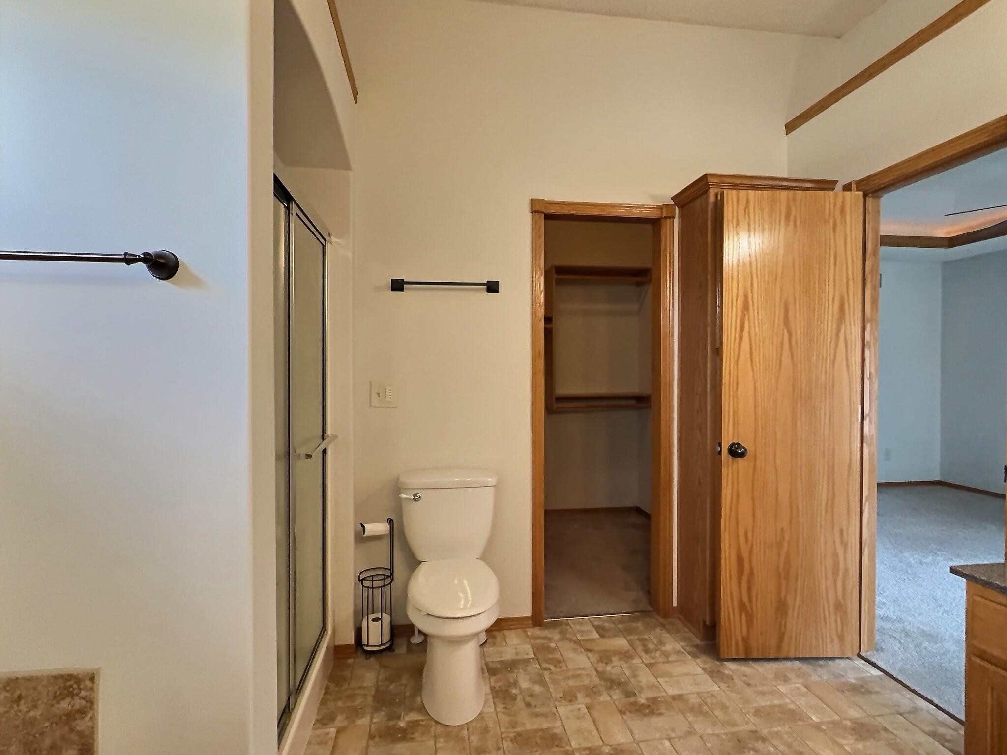 1931 E Wyndham Rd. Property Photo 10