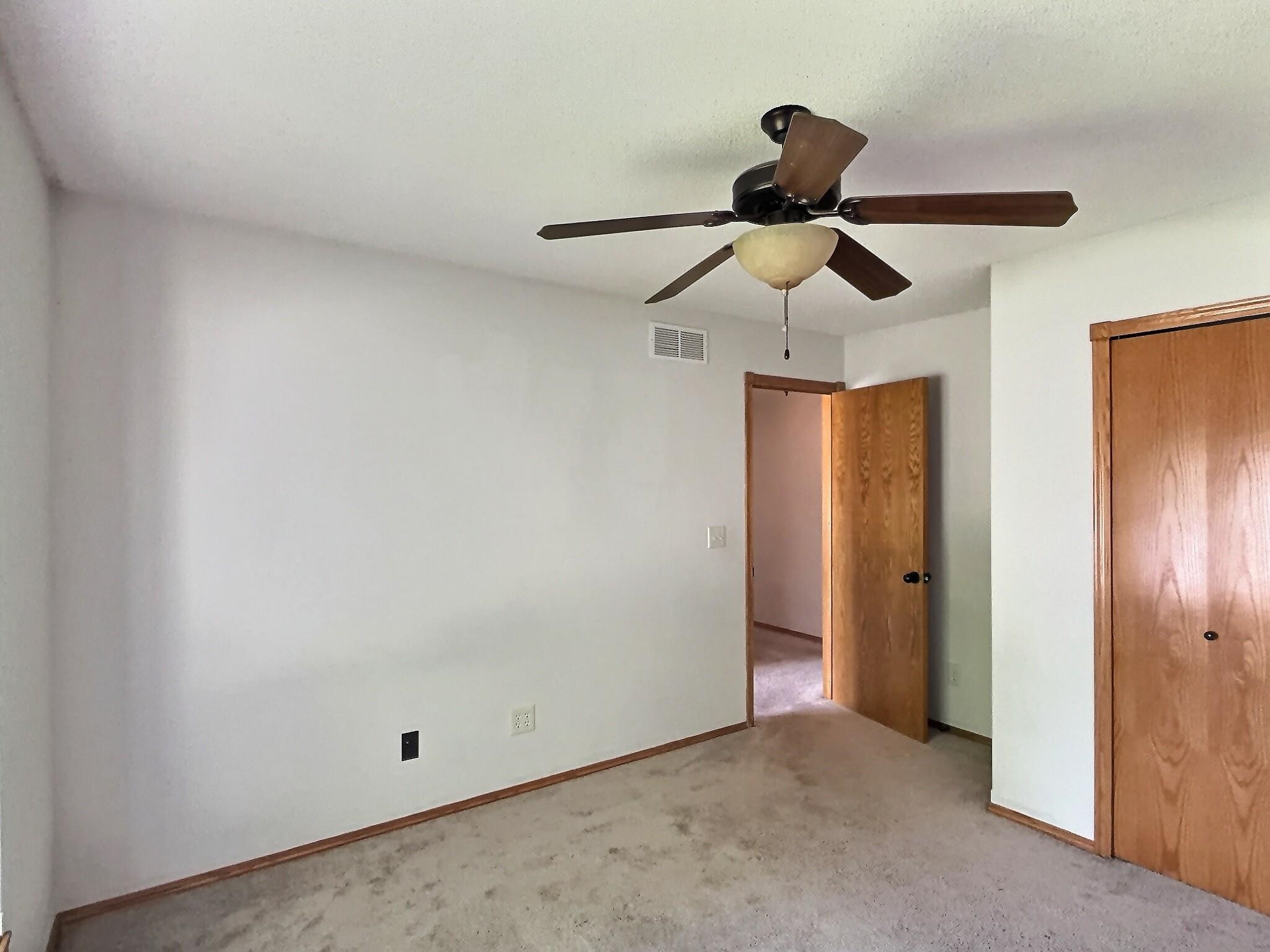 1931 E Wyndham Rd. Property Photo 11