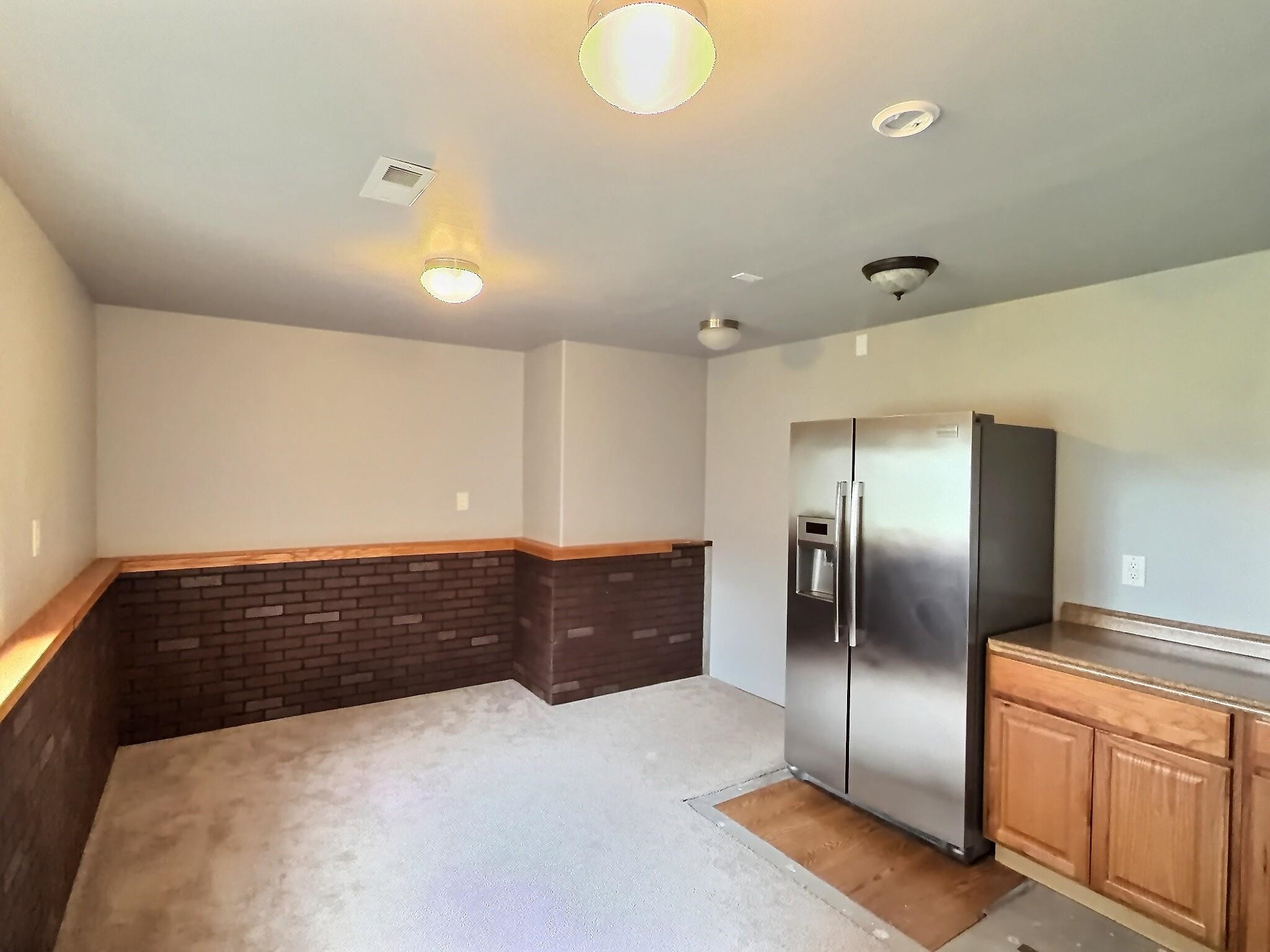 1931 E Wyndham Rd. Property Photo 19