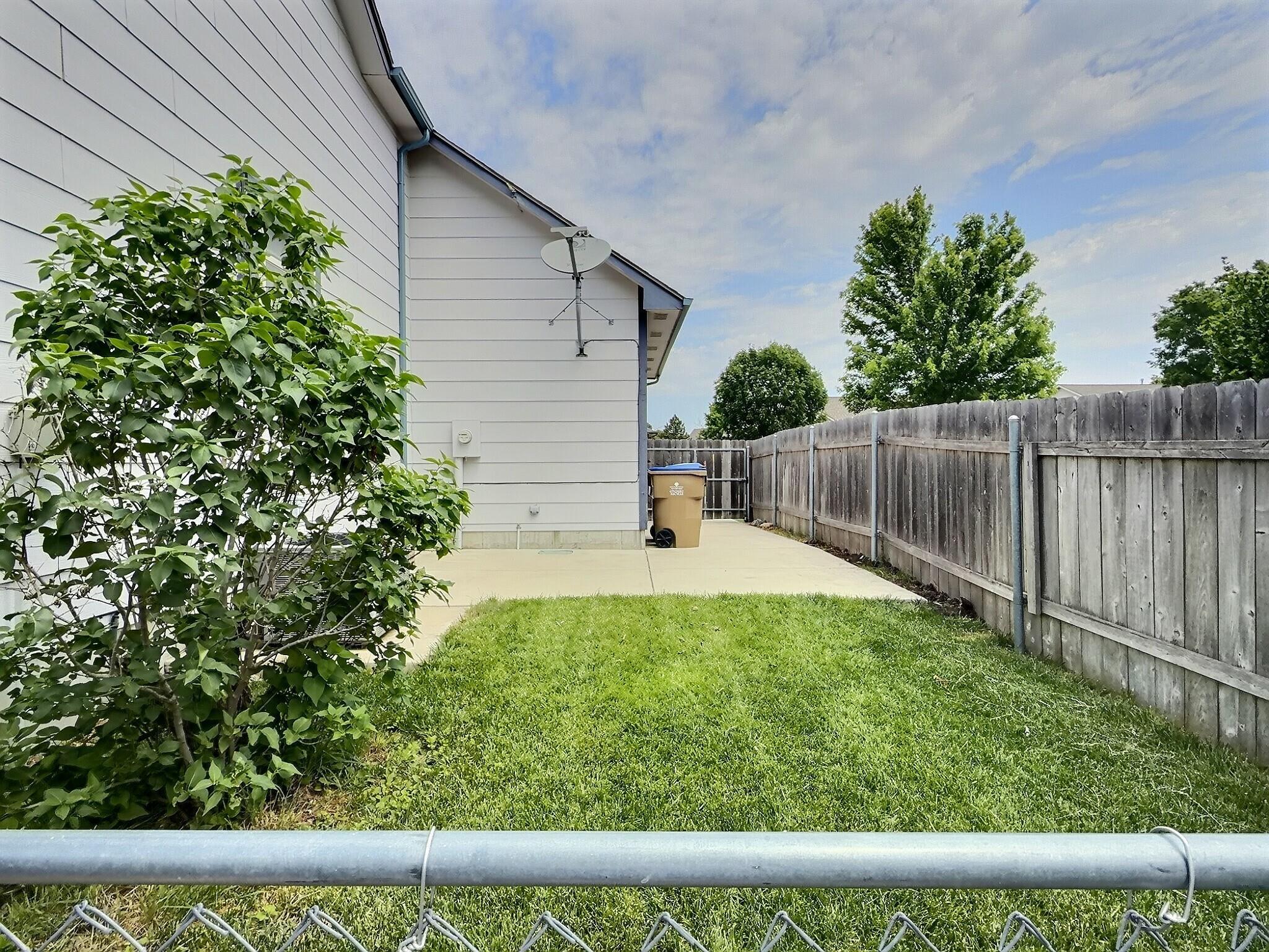 1931 E Wyndham Rd. Property Photo 34
