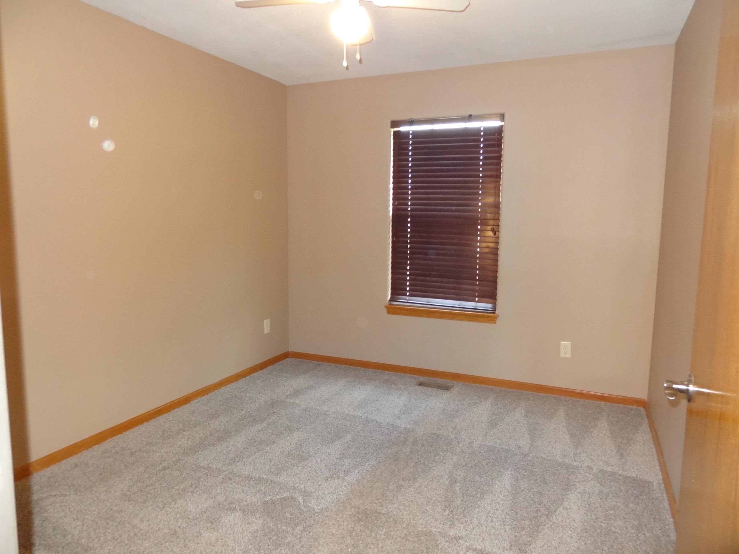 4602 E Willow Point Ct. Property Photo 8