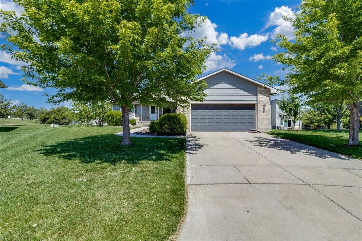 3521 N Valerie Cir. Property Photo 1