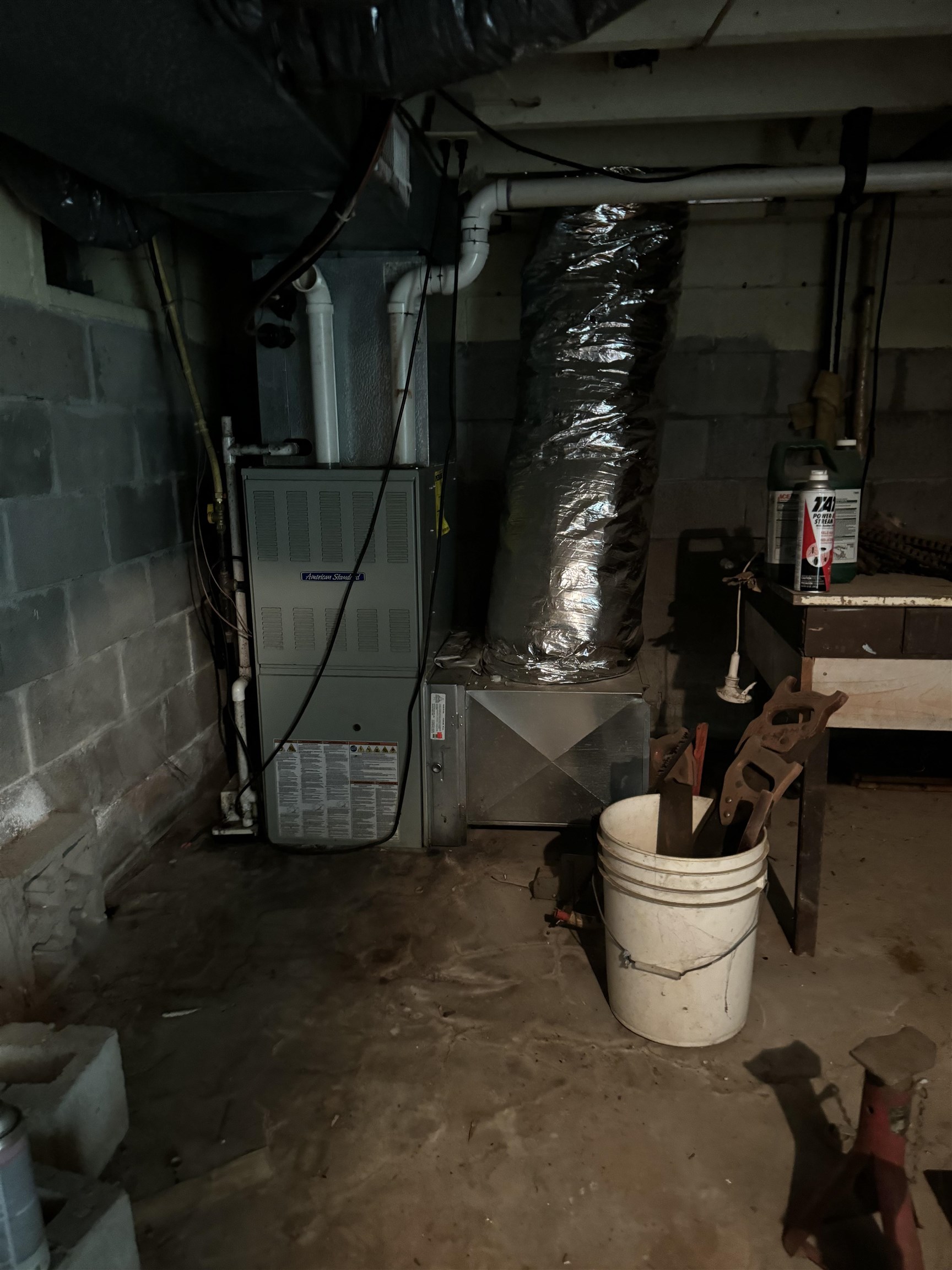 615 N 2nd Property Photo 17