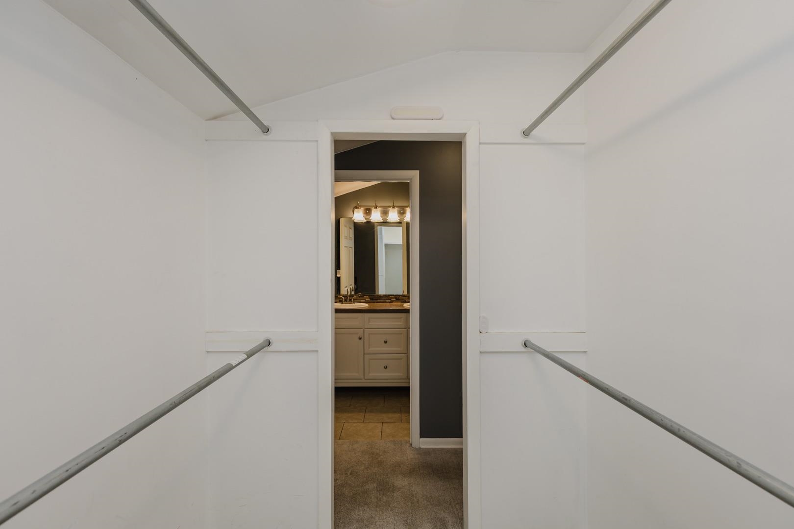 1022 S Wicker Property Photo 17