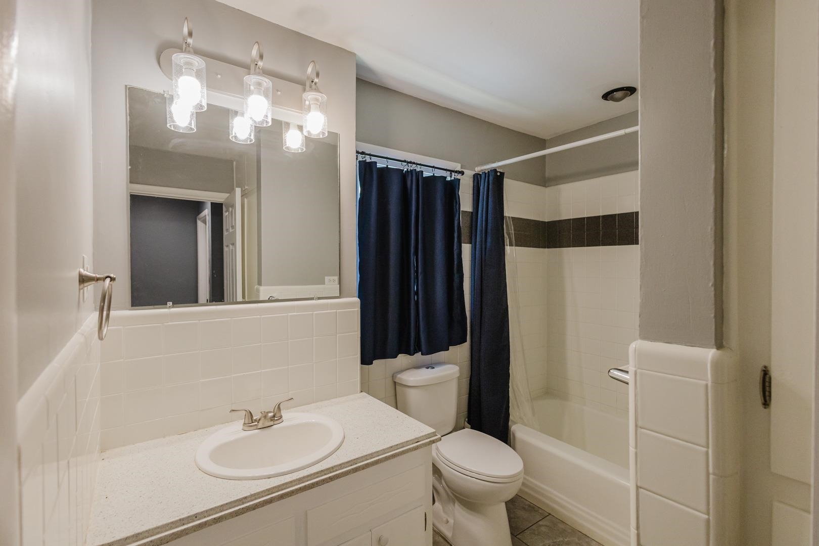 1022 S Wicker Property Photo 23
