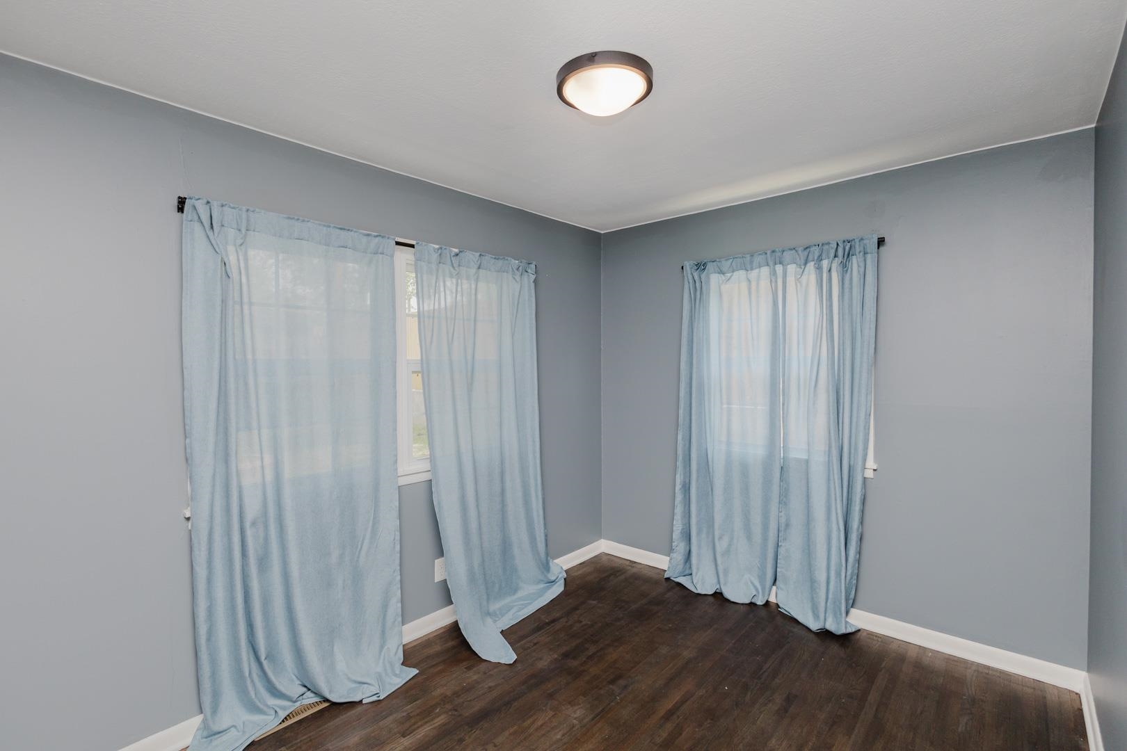 1022 S Wicker Property Photo 26
